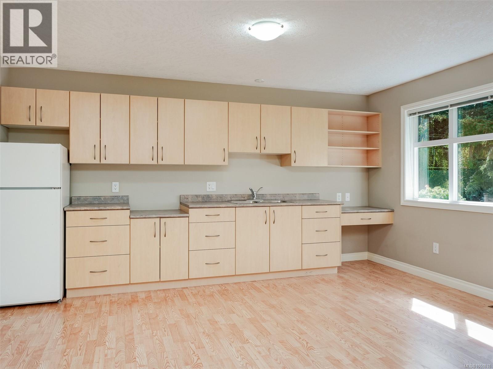809 Rogers Way Property Photo 26