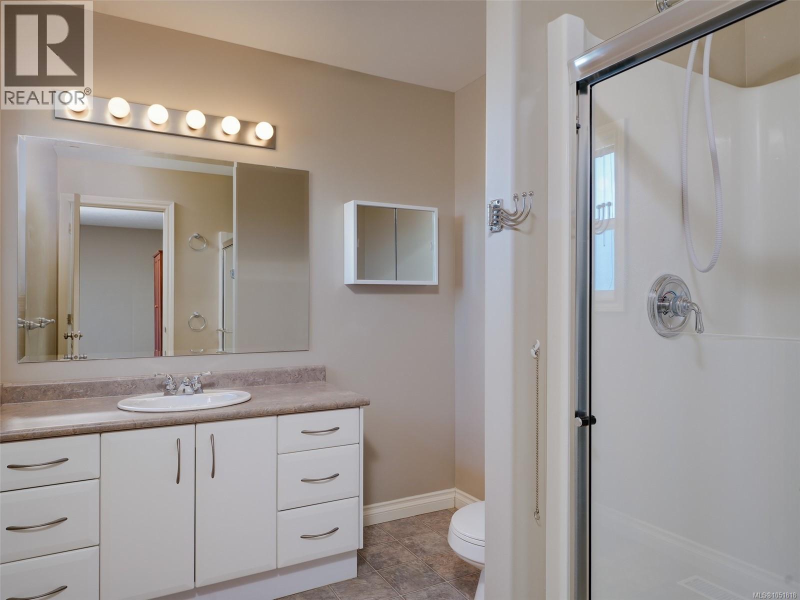 809 Rogers Way Property Photo 27