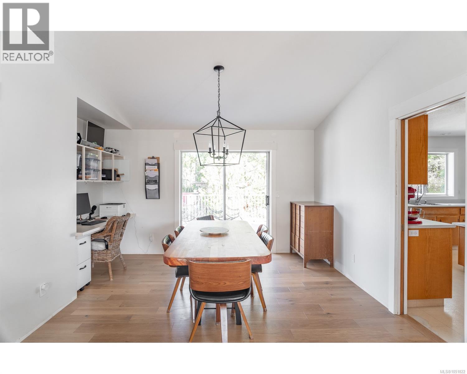1045 Ravensbourne Lane Property Photo 34