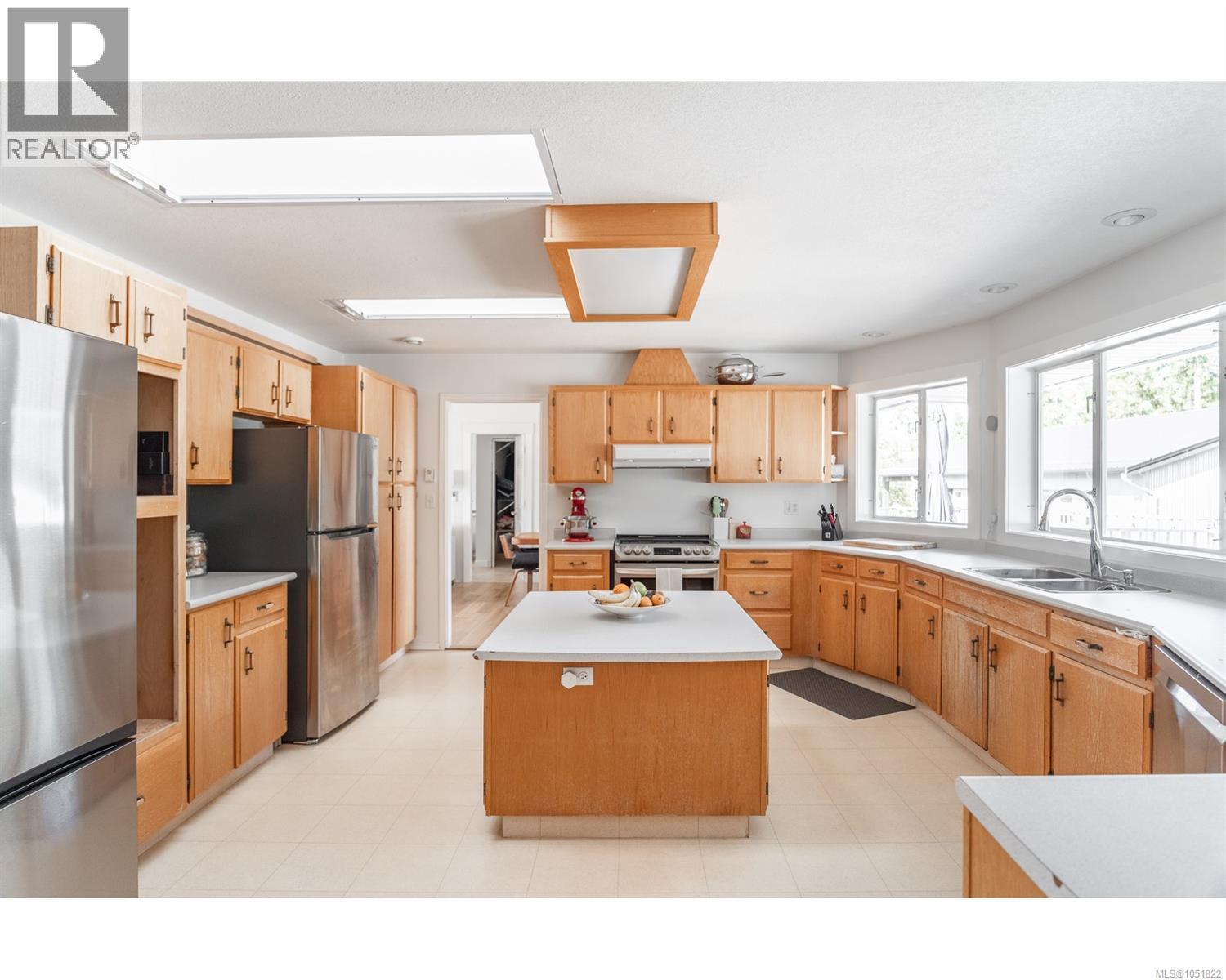 1045 Ravensbourne Lane Property Photo 36