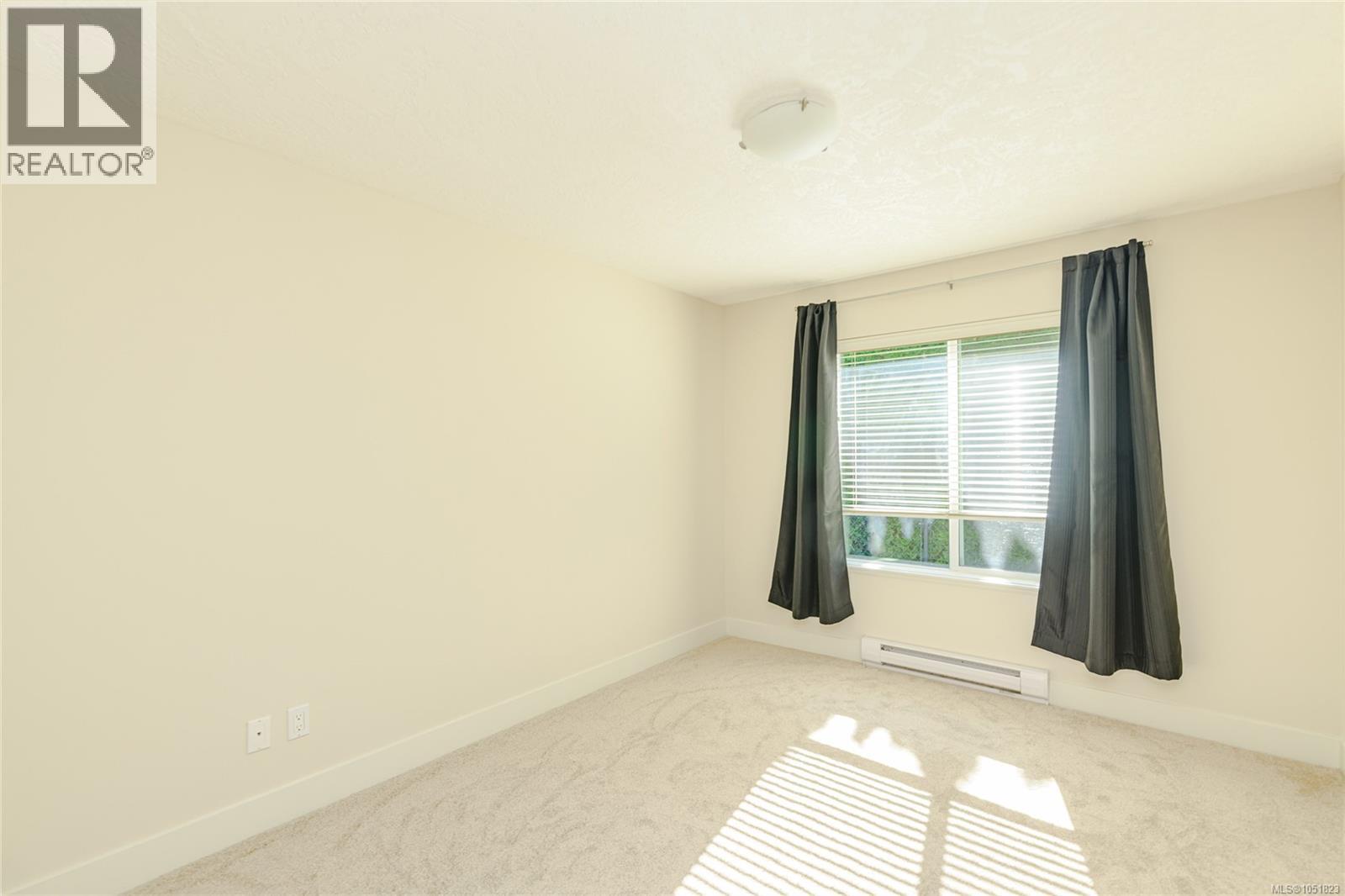 2105 Greenhill Rise Property Photo 30