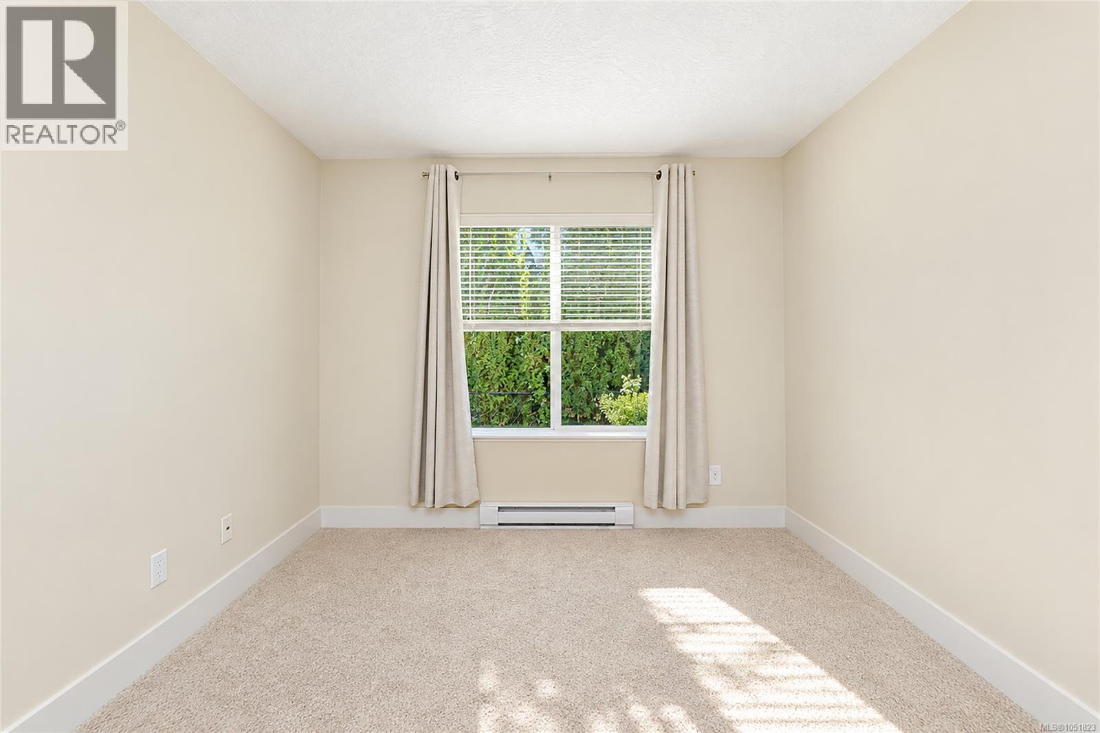 2105 Greenhill Rise Property Photo 31