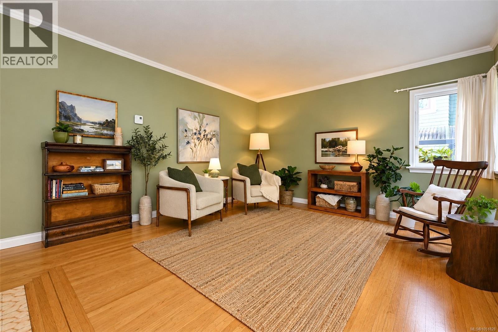 1635 Fairfield Rd Property Photo 5