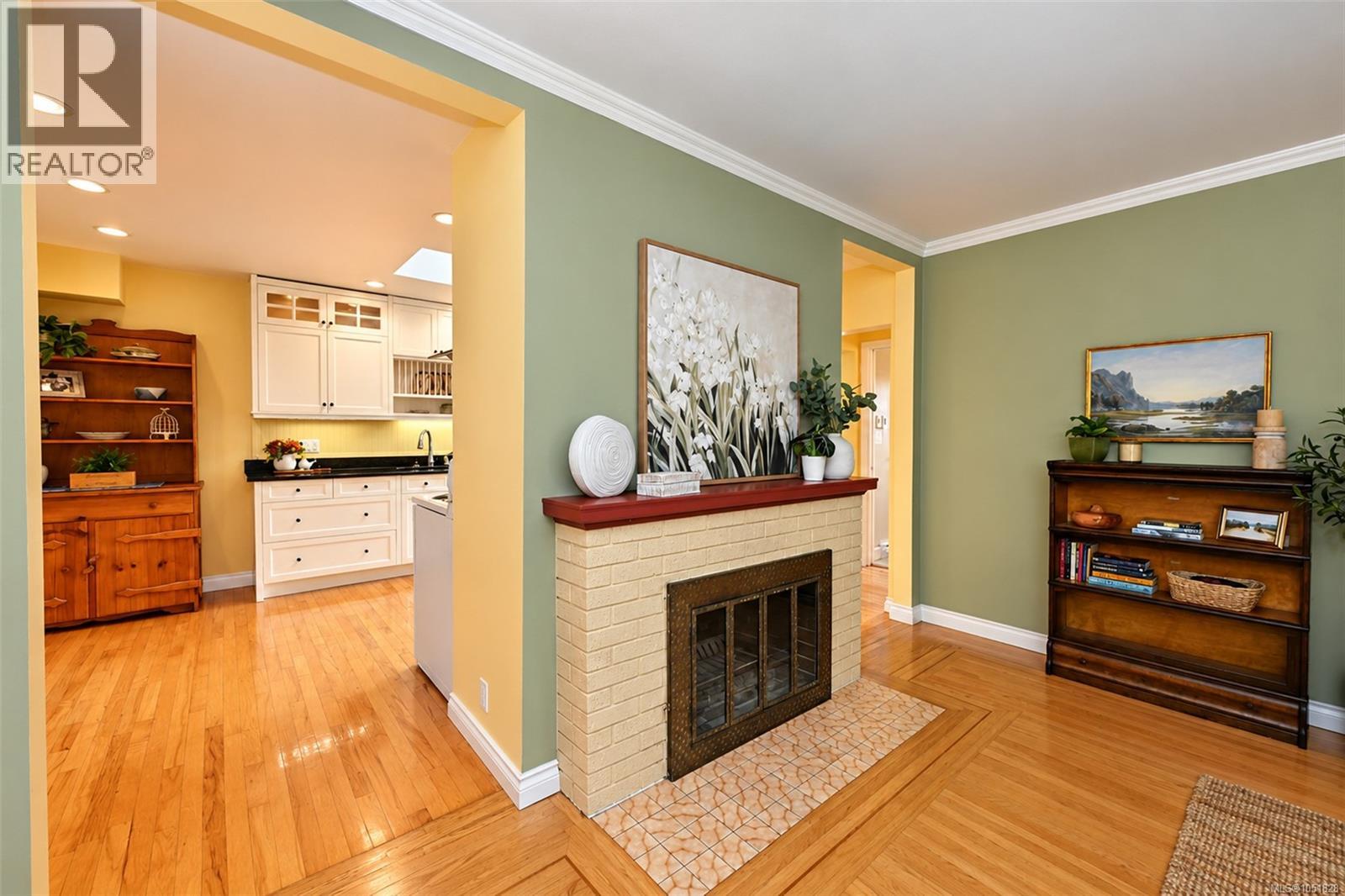 1635 Fairfield Rd Property Photo 10