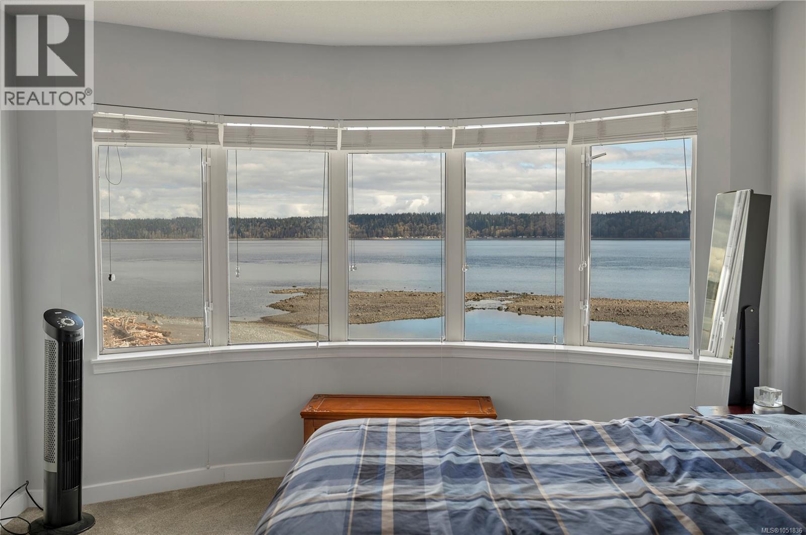 1401 27 Island Hwy S Property Photo 10
