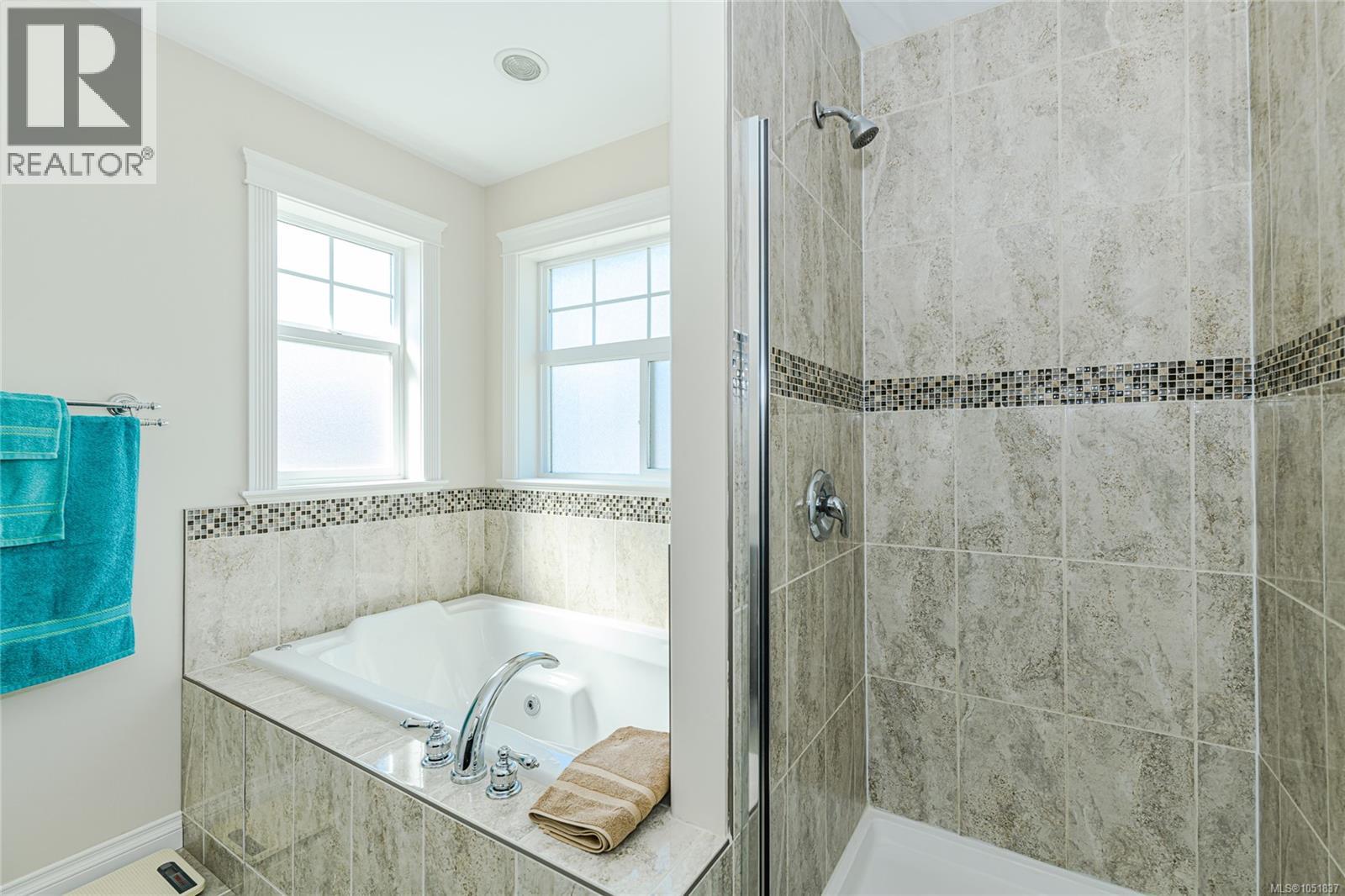 3026 Keystone Dr Property Photo 22