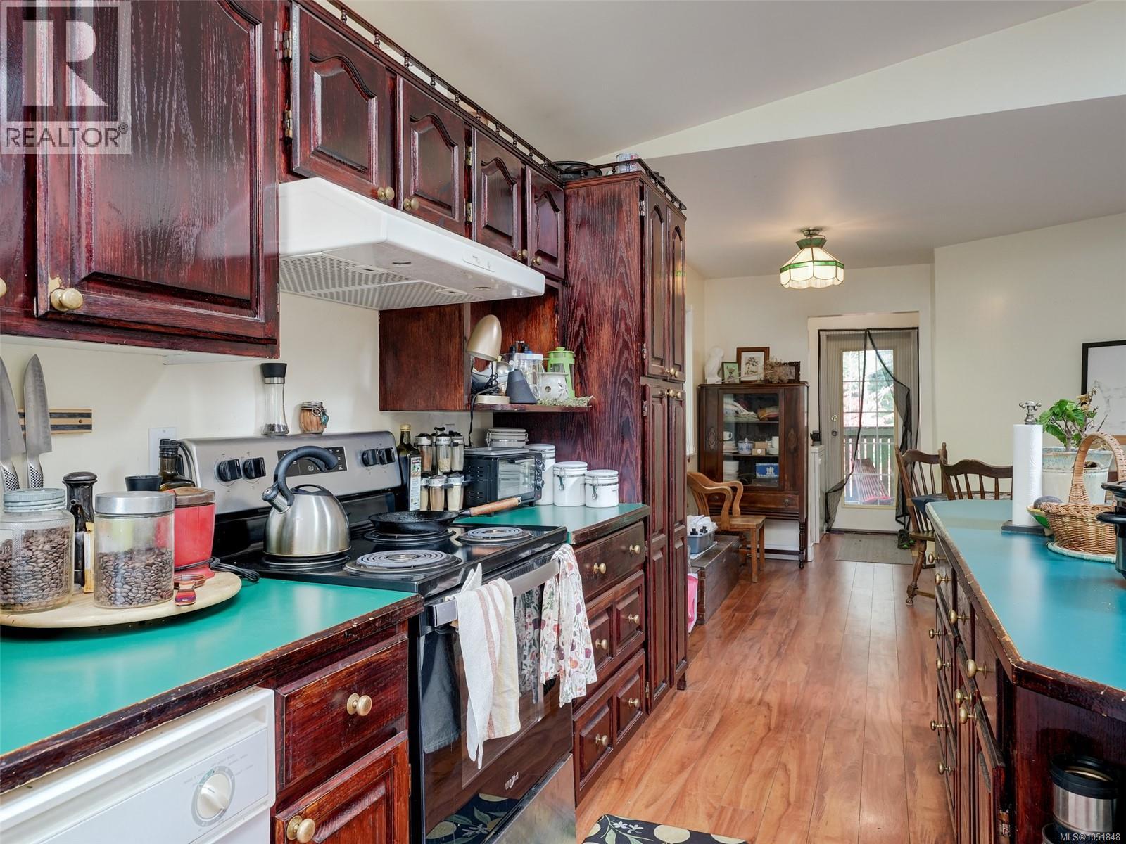 2511 Florence Lake Rd Property Photo 16