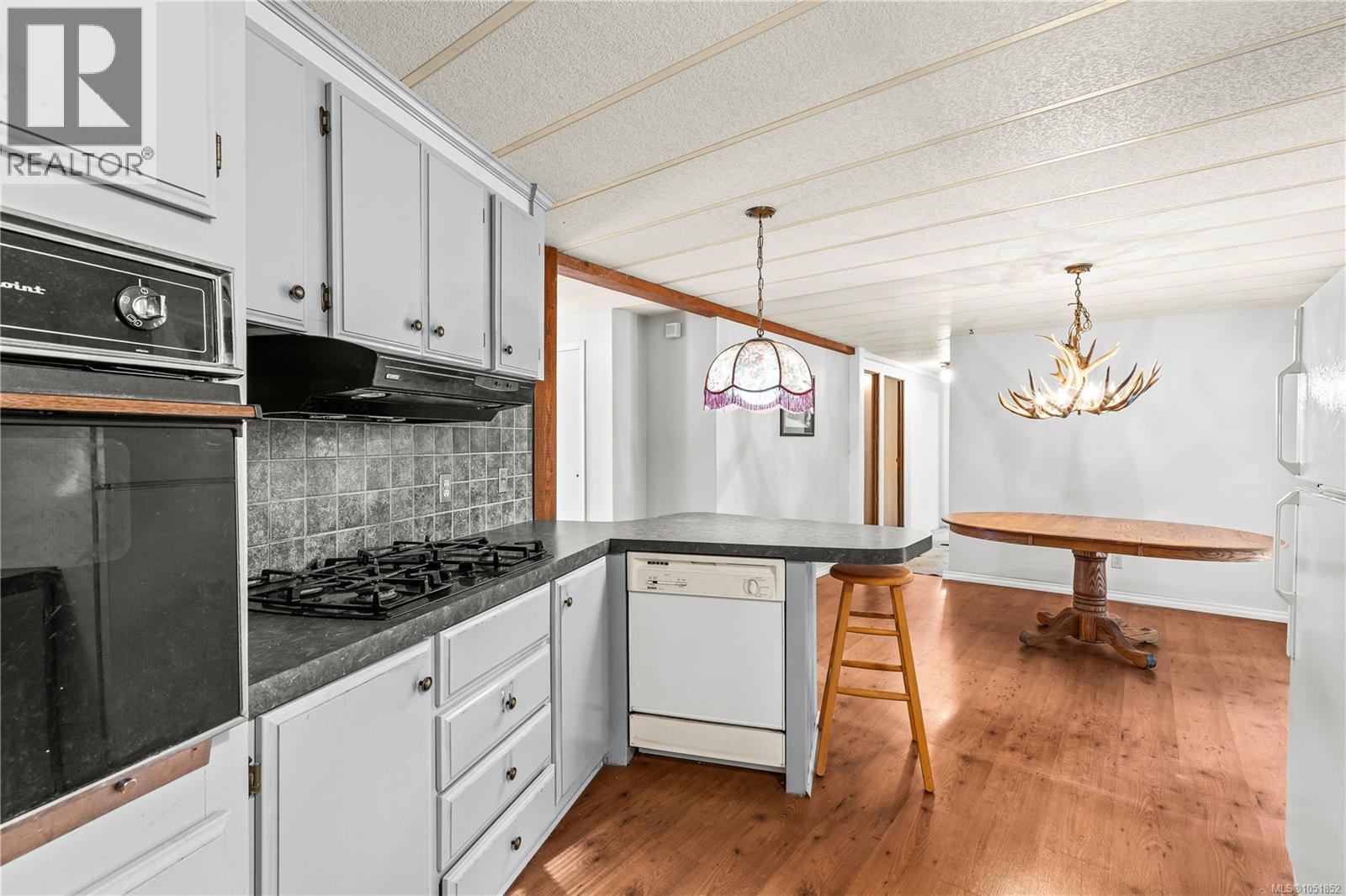 4885 Bella Rd Property Photo 6
