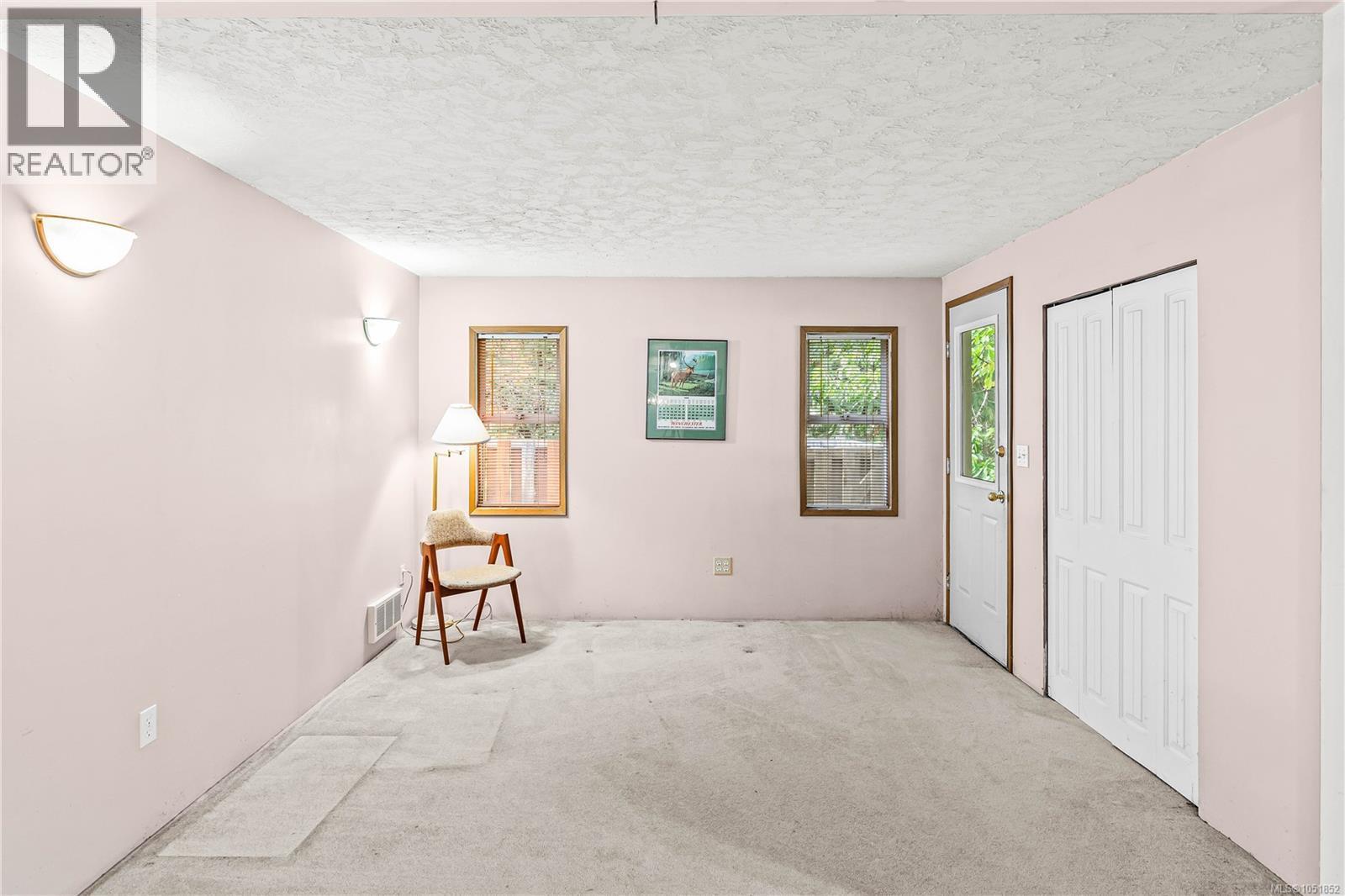 4885 Bella Rd Property Photo 14