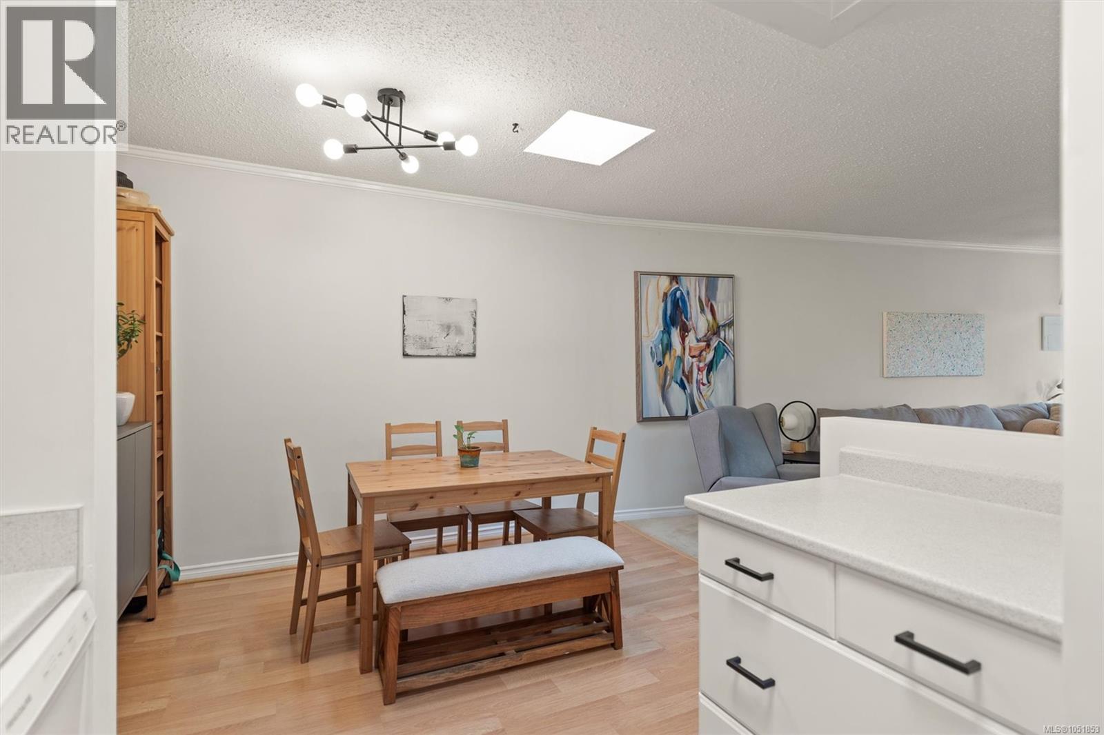 306 1518 Pandora Ave Property Photo 15