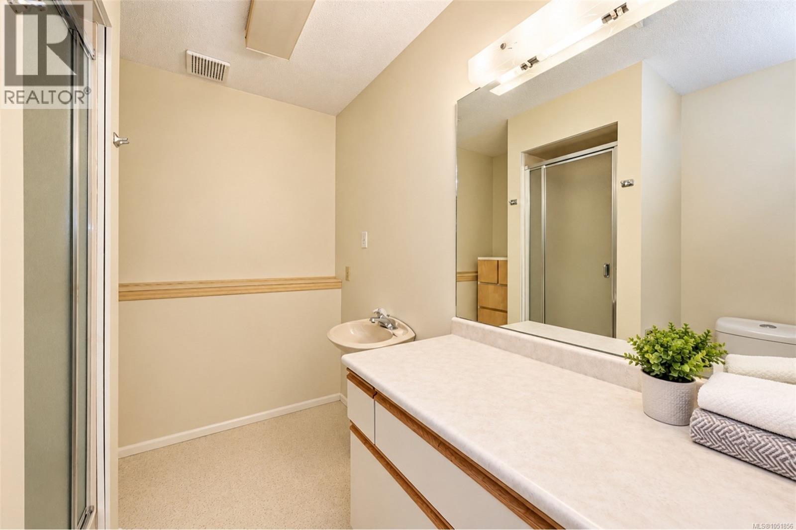 22 5980 Jaynes Rd Property Photo 41