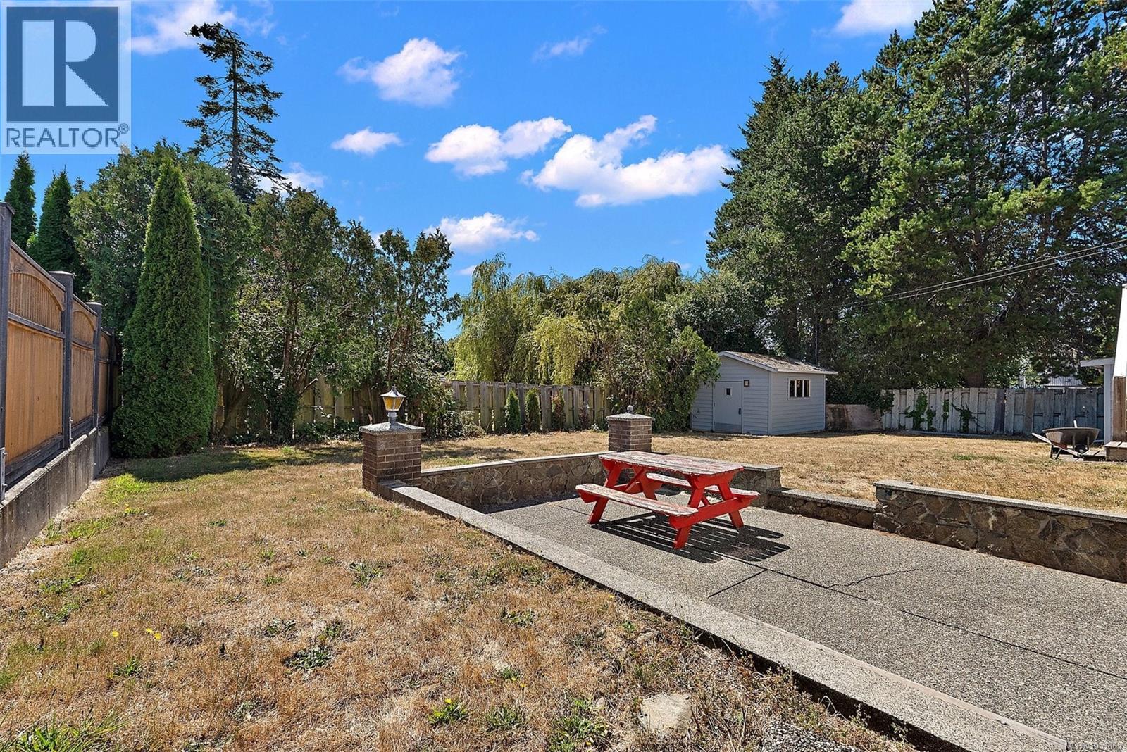 1839 San Pedro Ave Property Photo 31