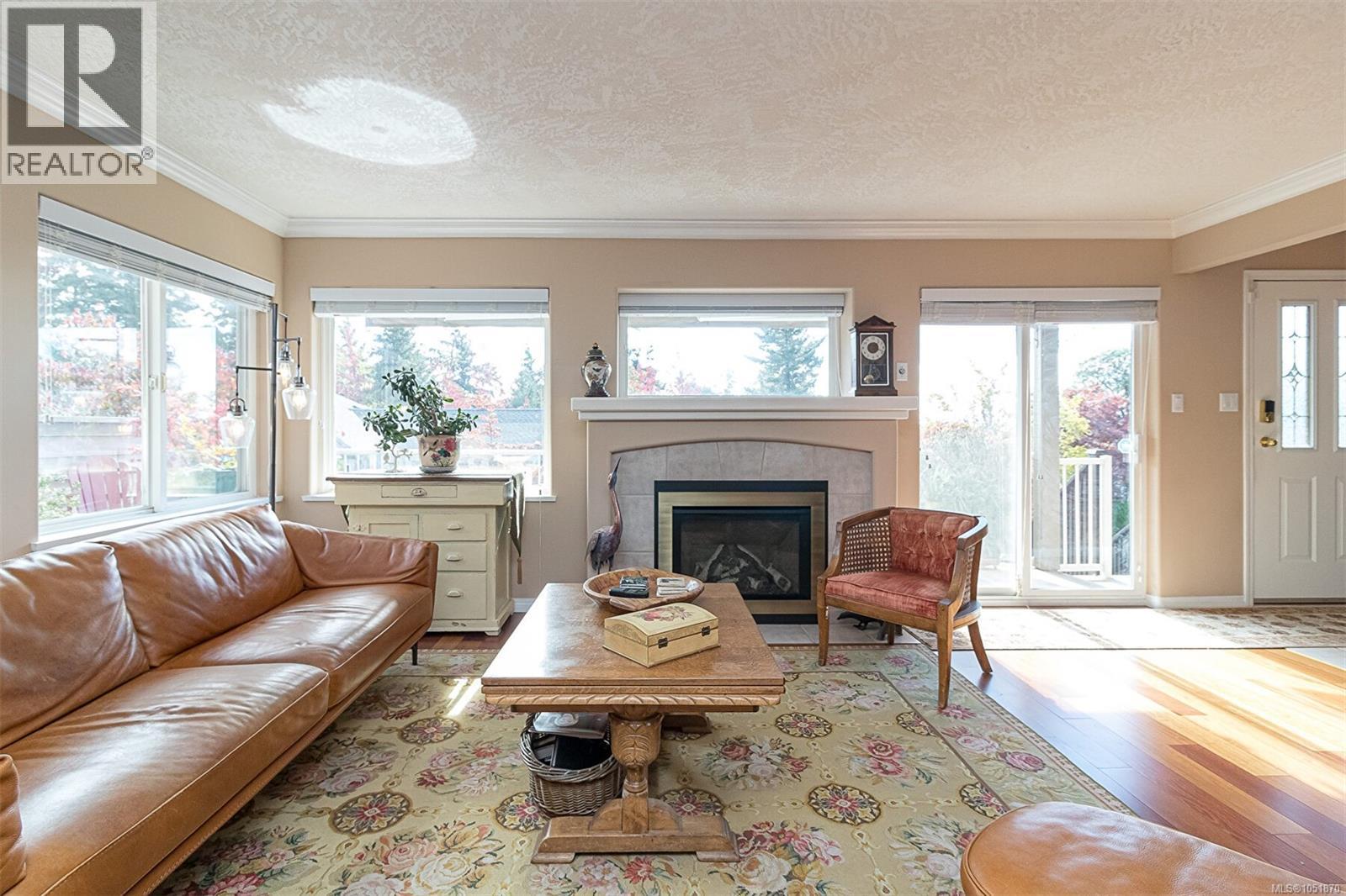 15 118 Aldersmith Pl Property Photo 9