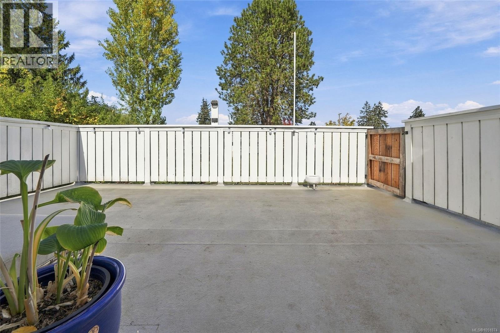 1088 Nelson St Property Photo 34