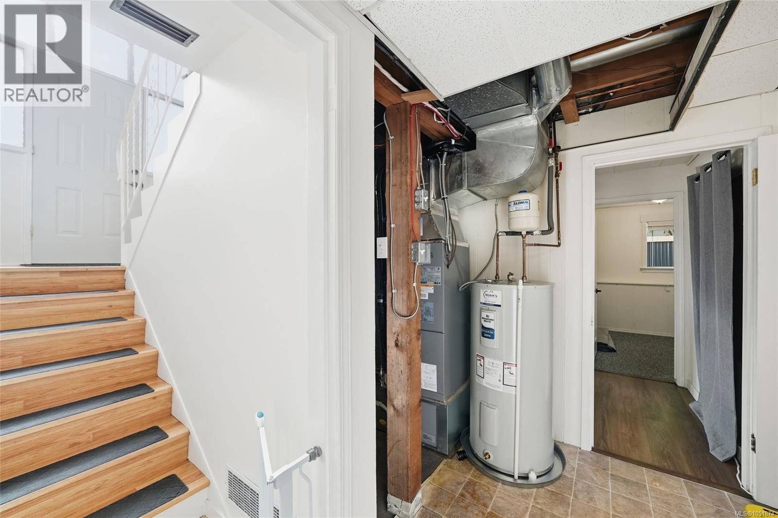 1088 Nelson St Property Photo 44