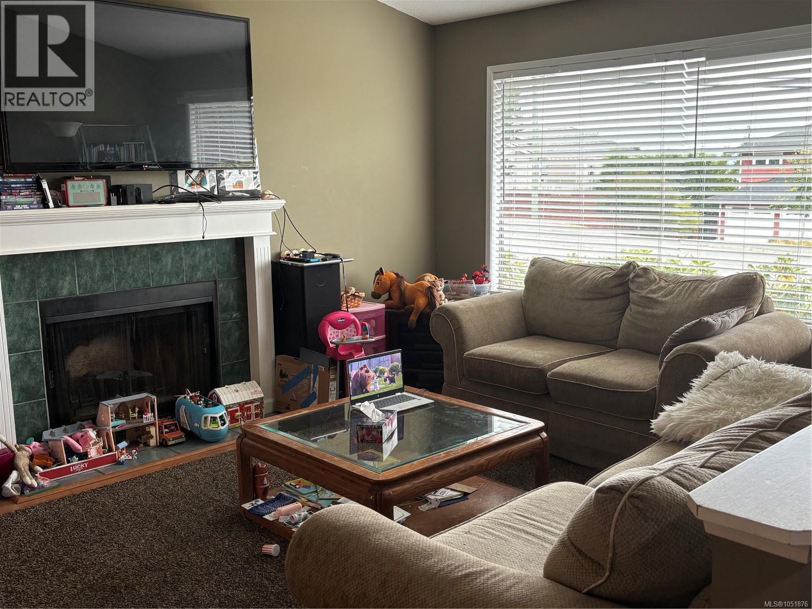6063 Waldbank Rd Property Photo 10