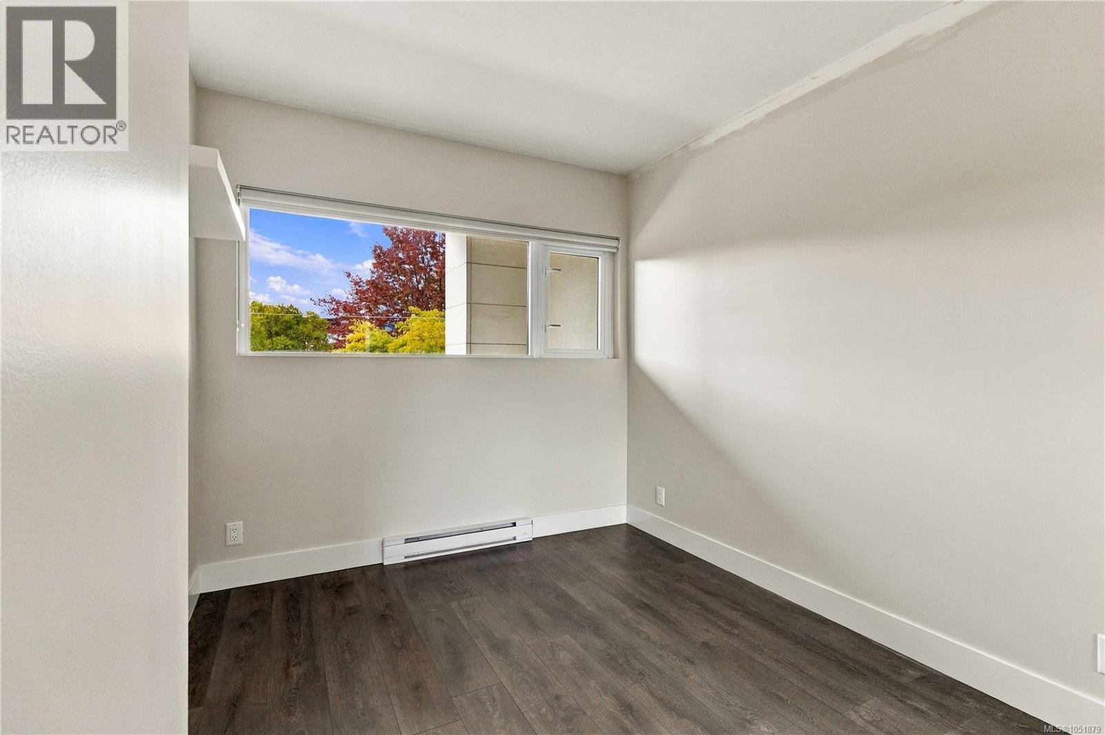 204 960 Yates St Property Photo 18
