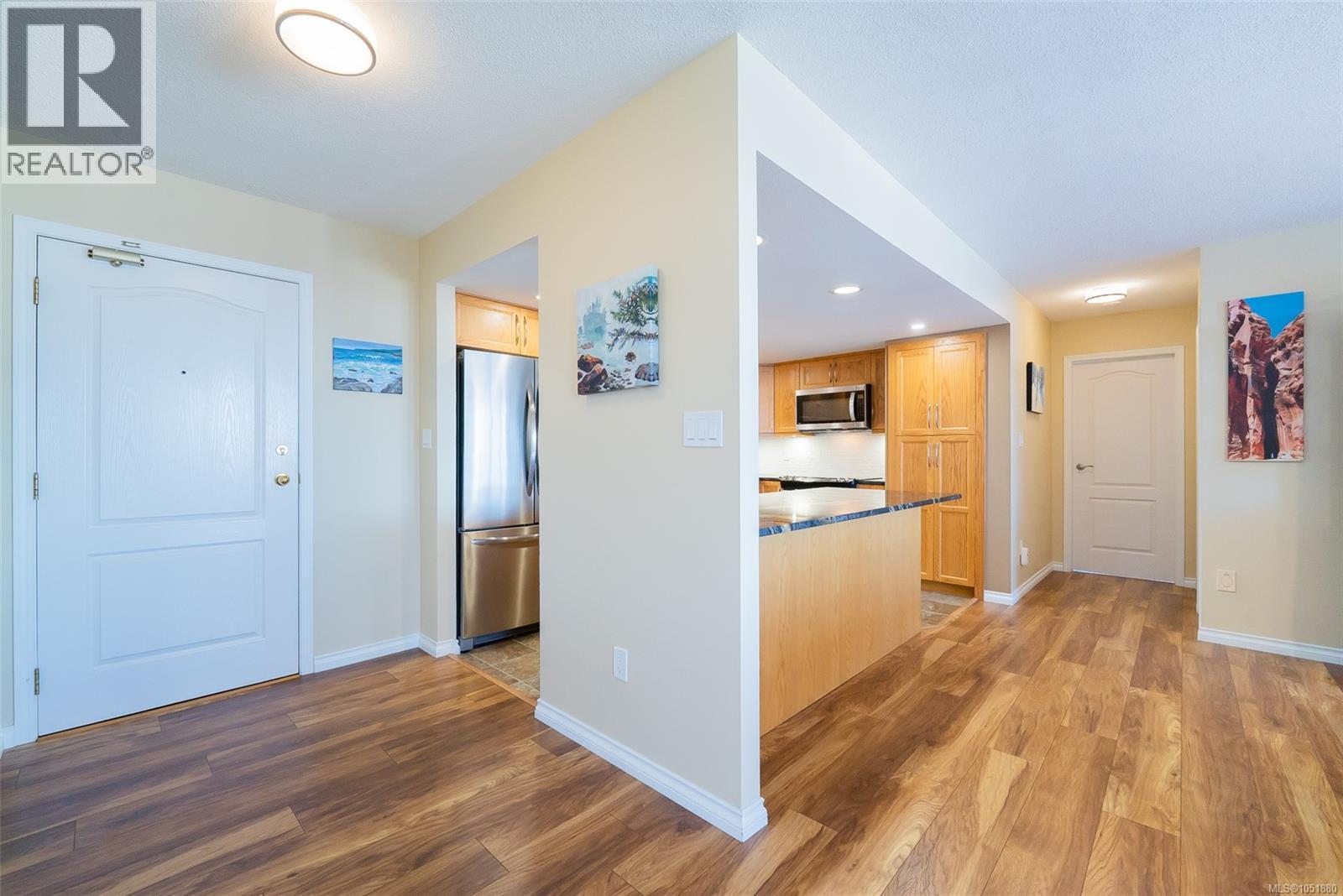 311 158 Promenade Dr Property Photo 3