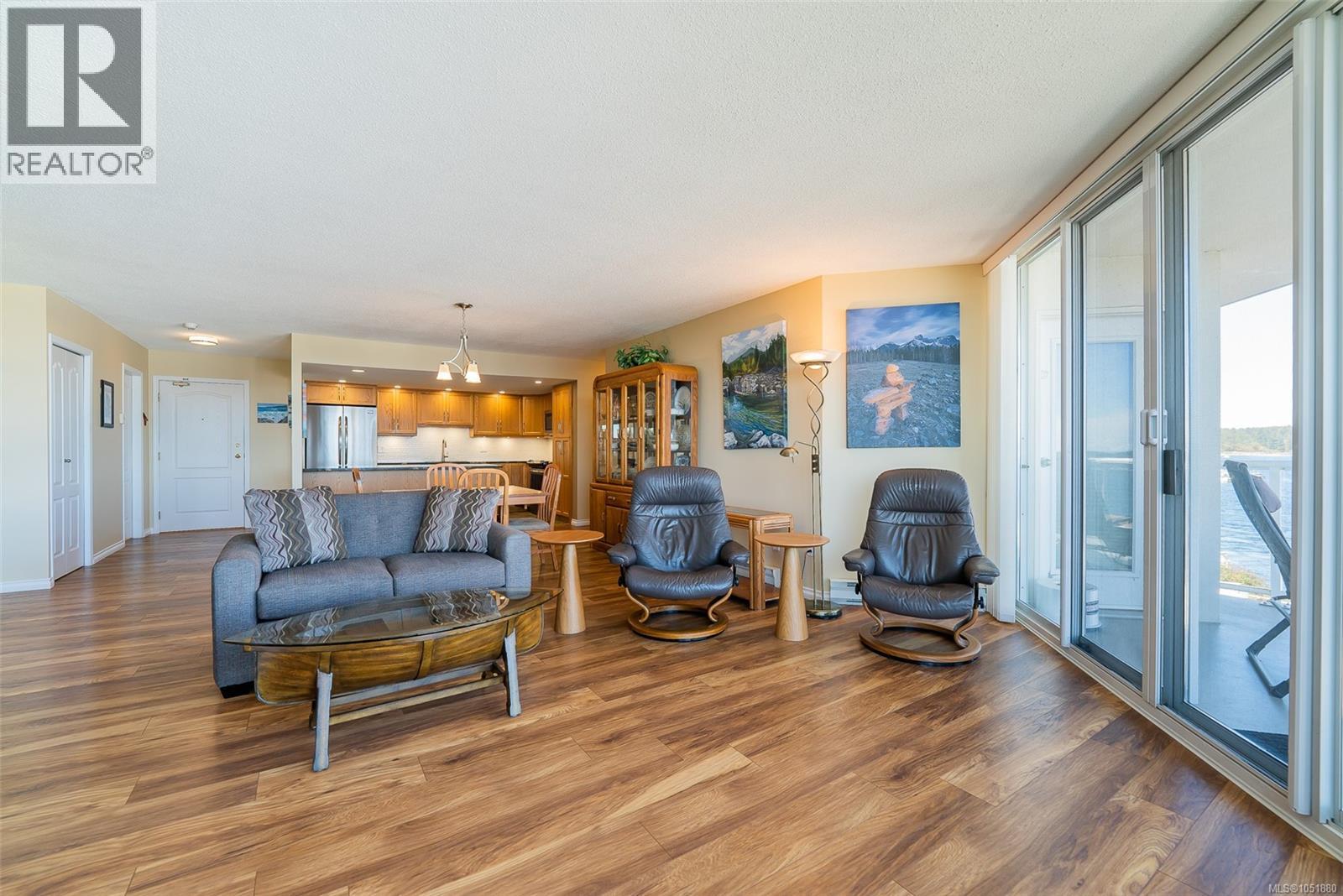 311 158 Promenade Dr Property Photo 8