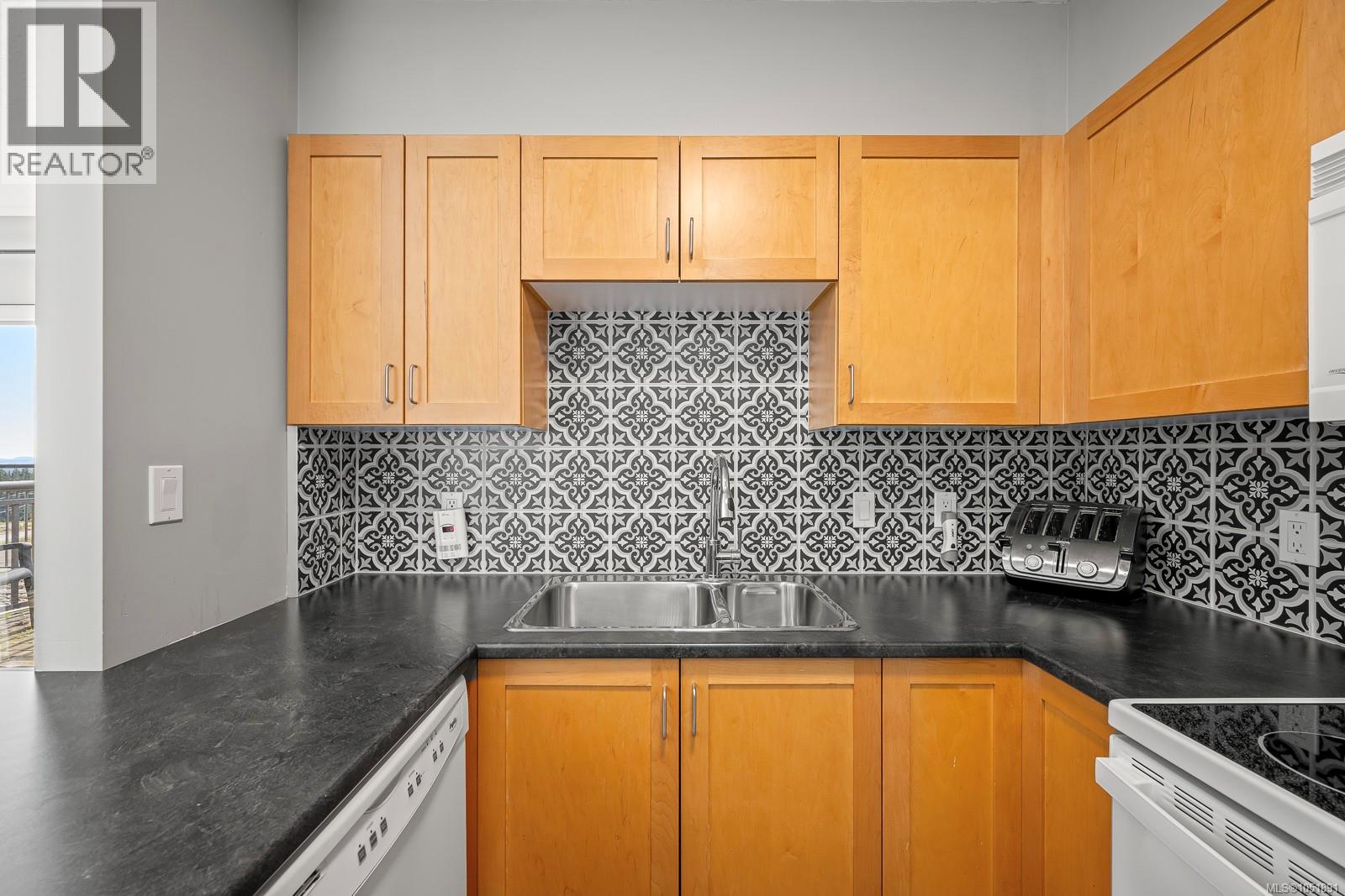 111 1280 Alpine Rd Property Photo 8