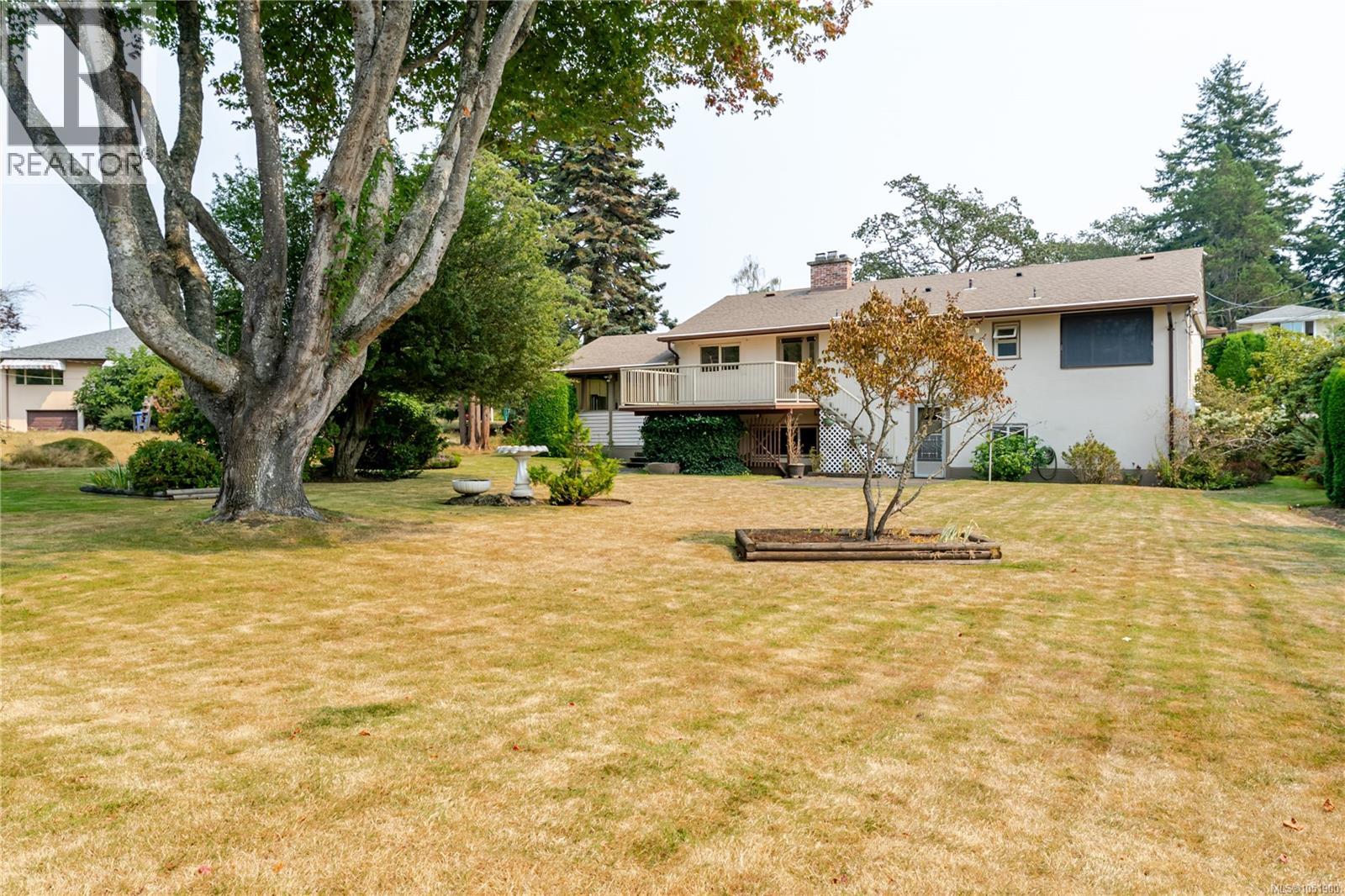 3278 Henderson Rd Property Photo 41