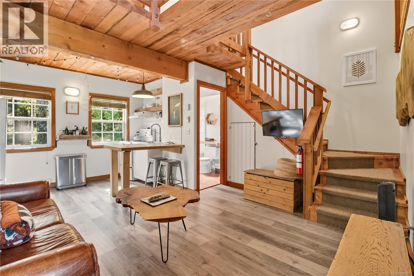 19 1002 Peninsula Rd Property Photo 4
