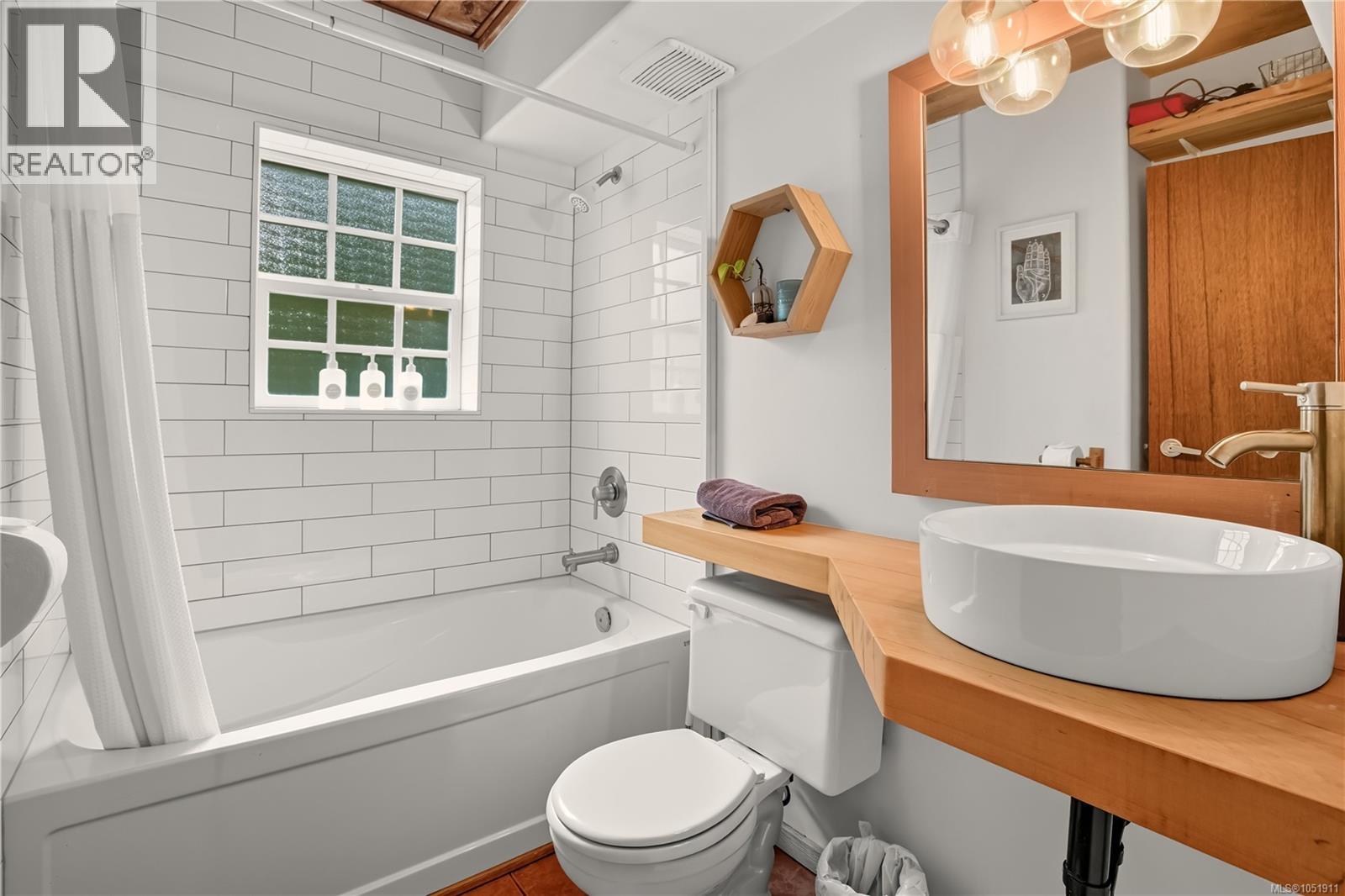 19 1002 Peninsula Rd Property Photo 10