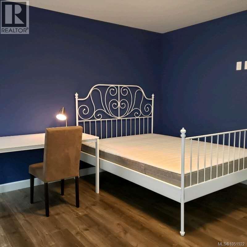 646 Alyssa Pl Property Photo 8
