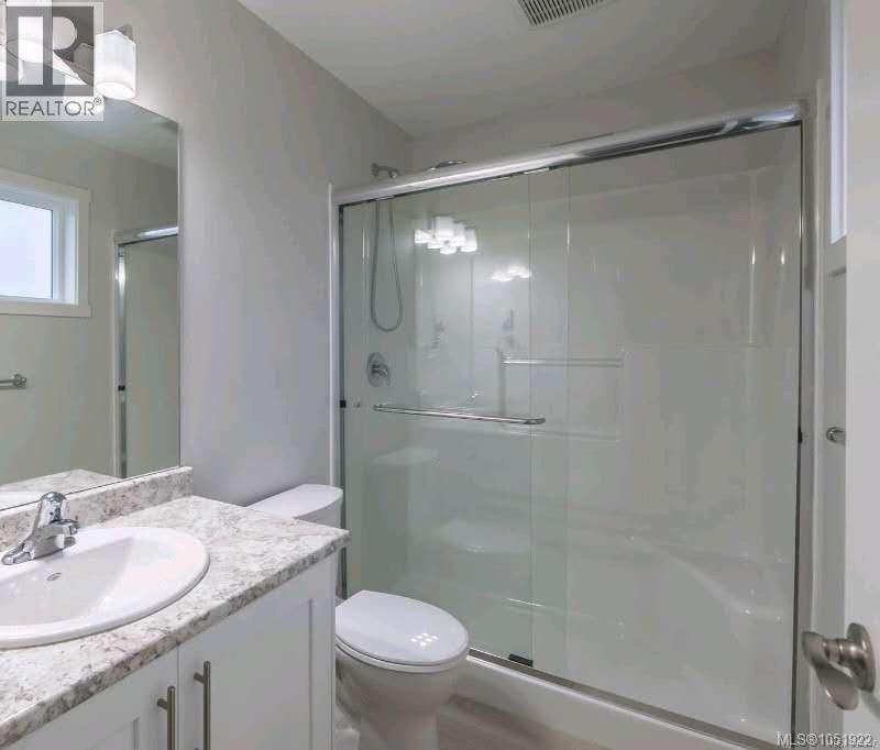 646 Alyssa Pl Property Photo 10