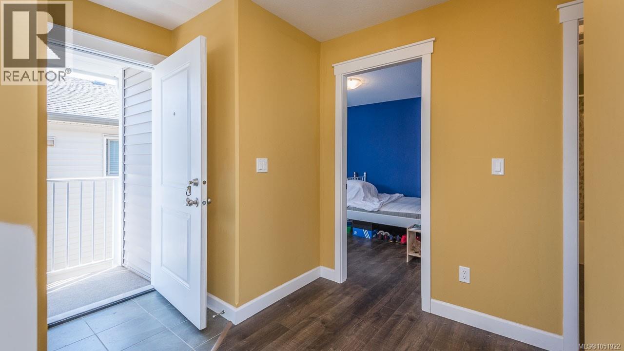 646 Alyssa Pl Property Photo 21