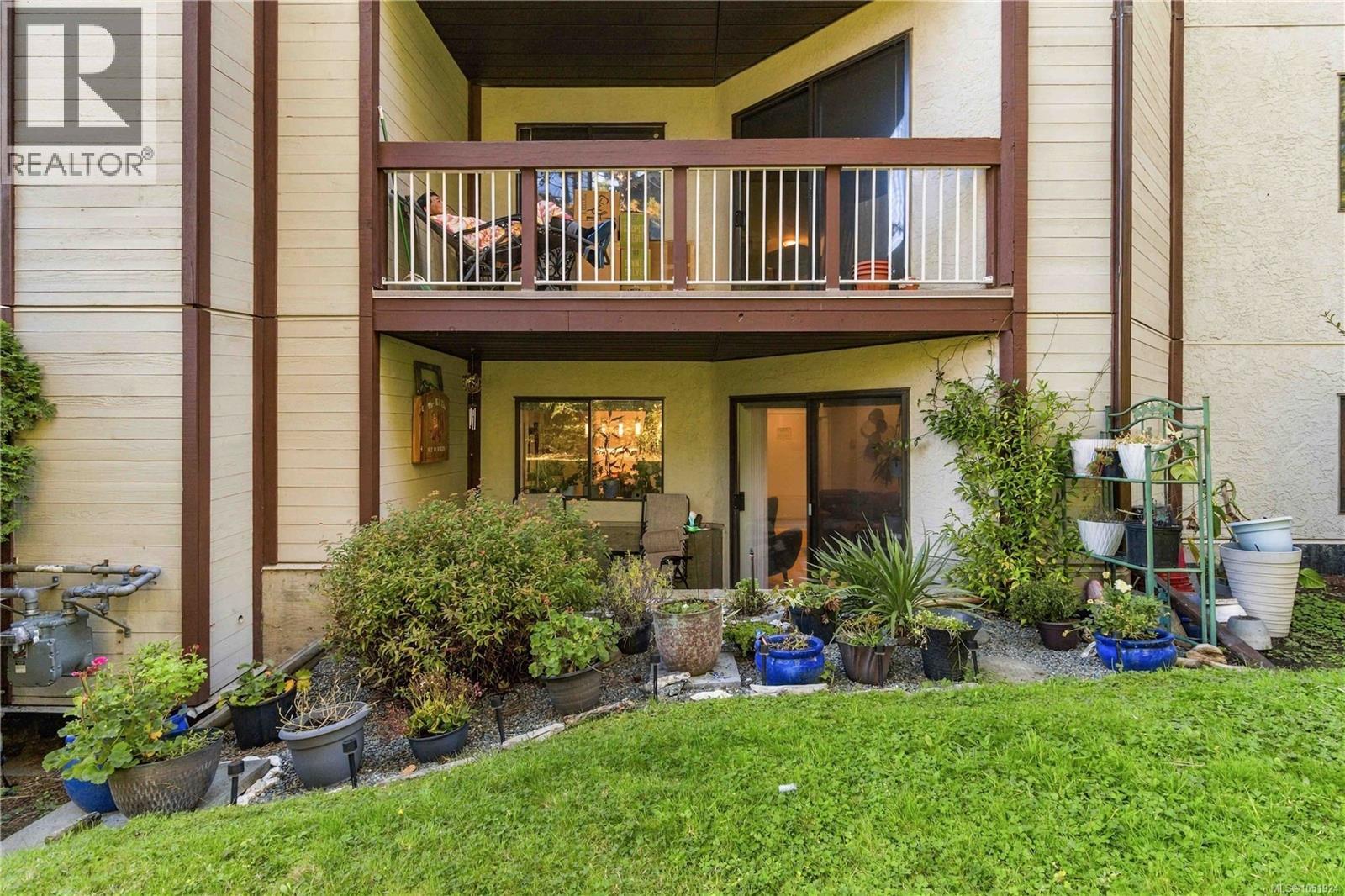 204 69 Gorge Rd W Property Photo 32