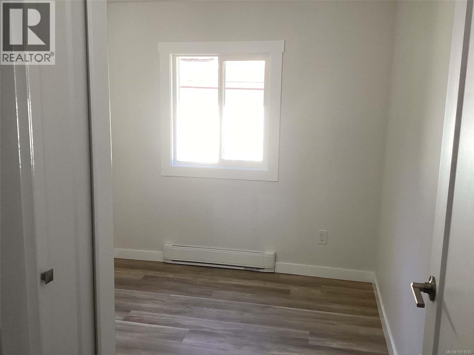 32 2785 Wallbank Rd Property Photo 18