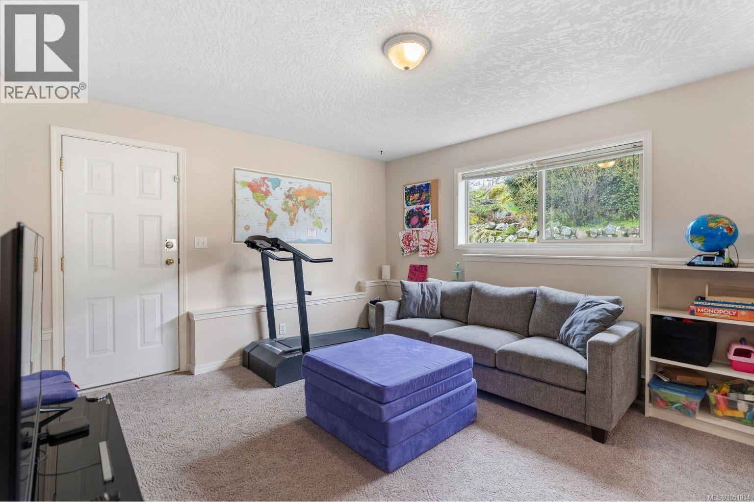 1280 Oakmount Rd Property Photo 27