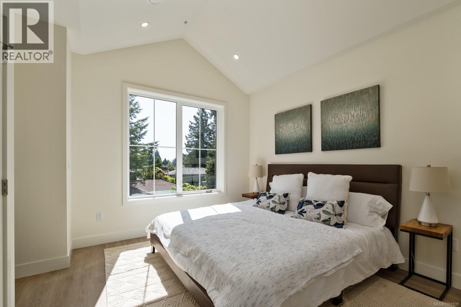 214 2770 Vantilburg Cres Property Photo 10