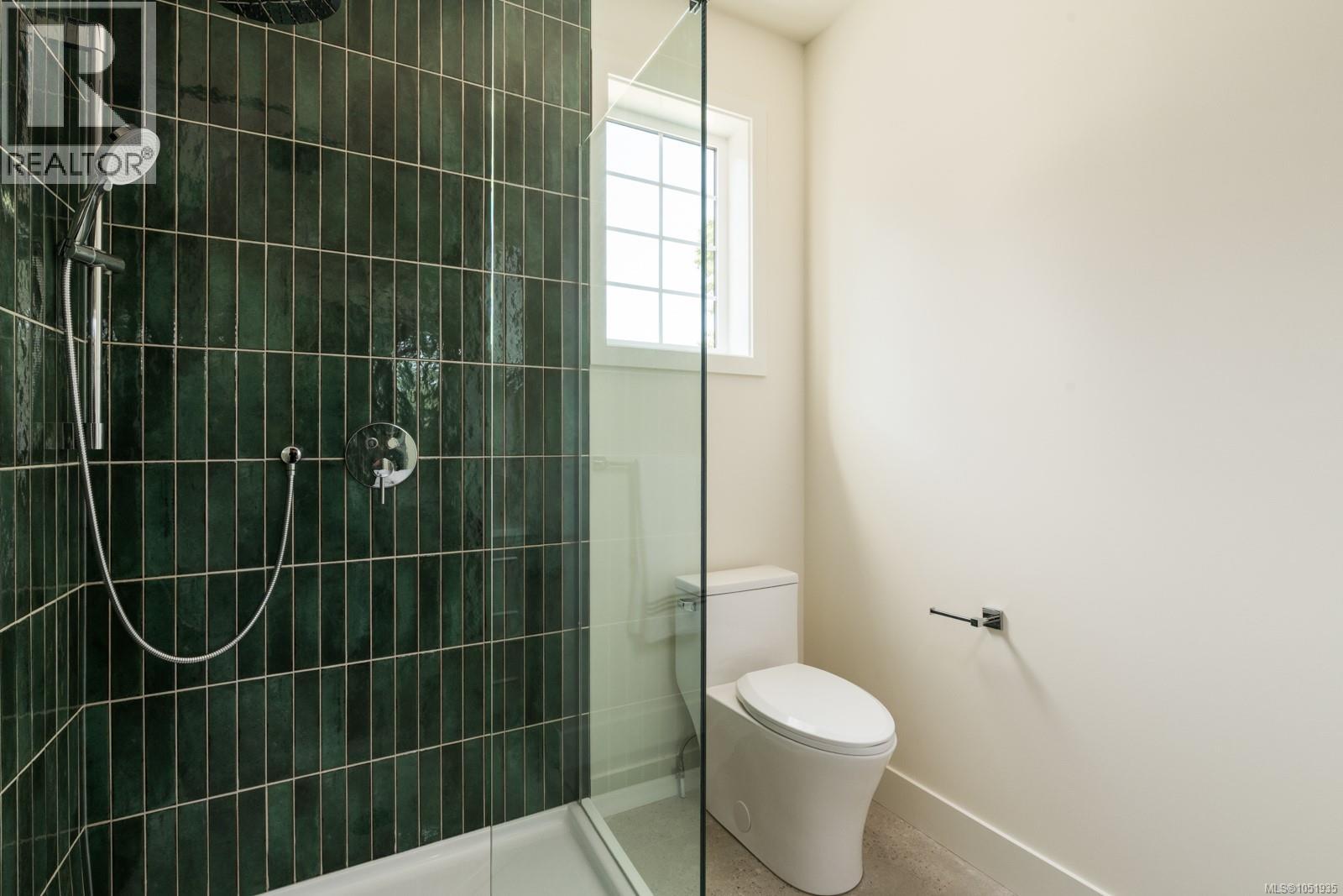 214 2770 Vantilburg Cres Property Photo 12