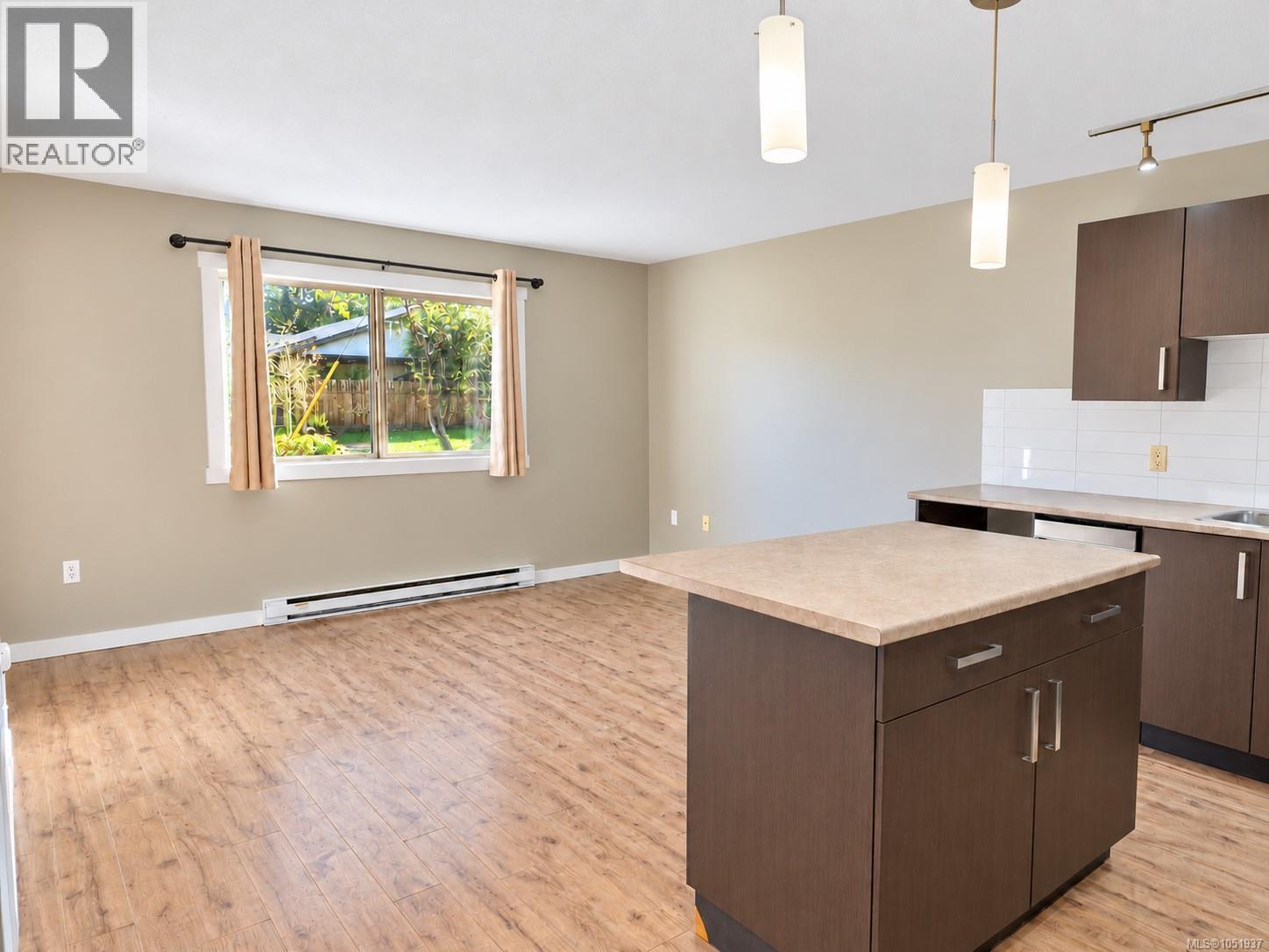 101 1600 Caspers Way Property Photo 3