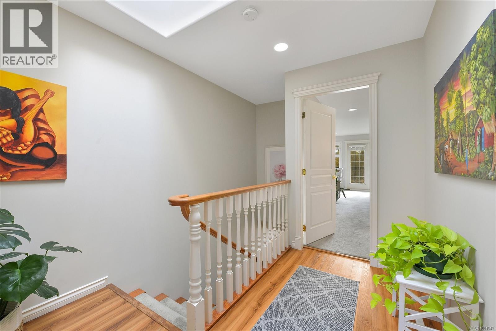225 Kingston St Property Photo 20