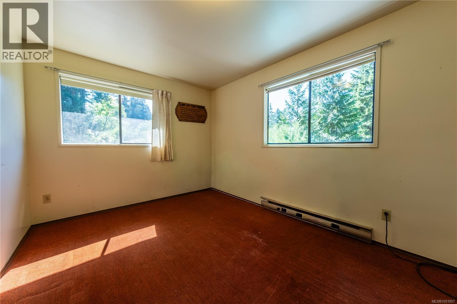 336 Hemlock Ave Property Photo 41