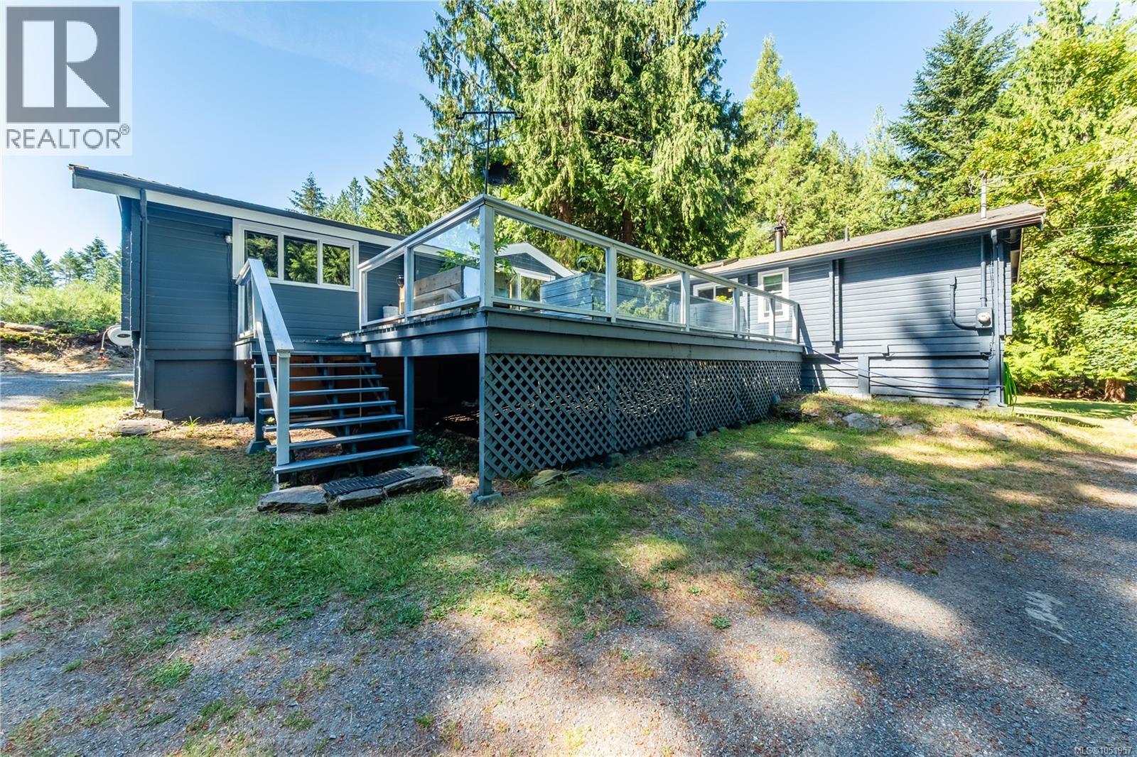 336 Hemlock Ave Property Photo 47