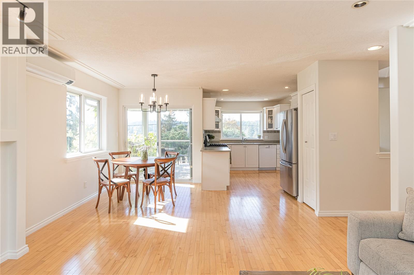 6309 Central Saanich Rd Property Photo 24