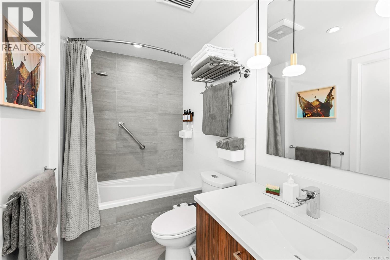 402 838 Broughton St Property Photo 21