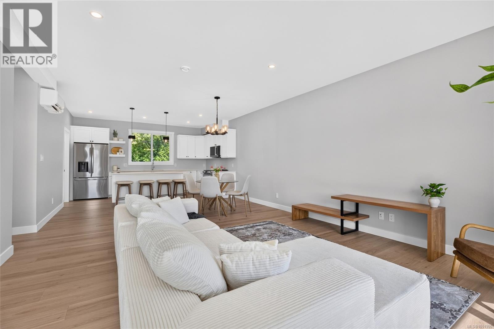 2022a Galerno Rd Property Photo 23