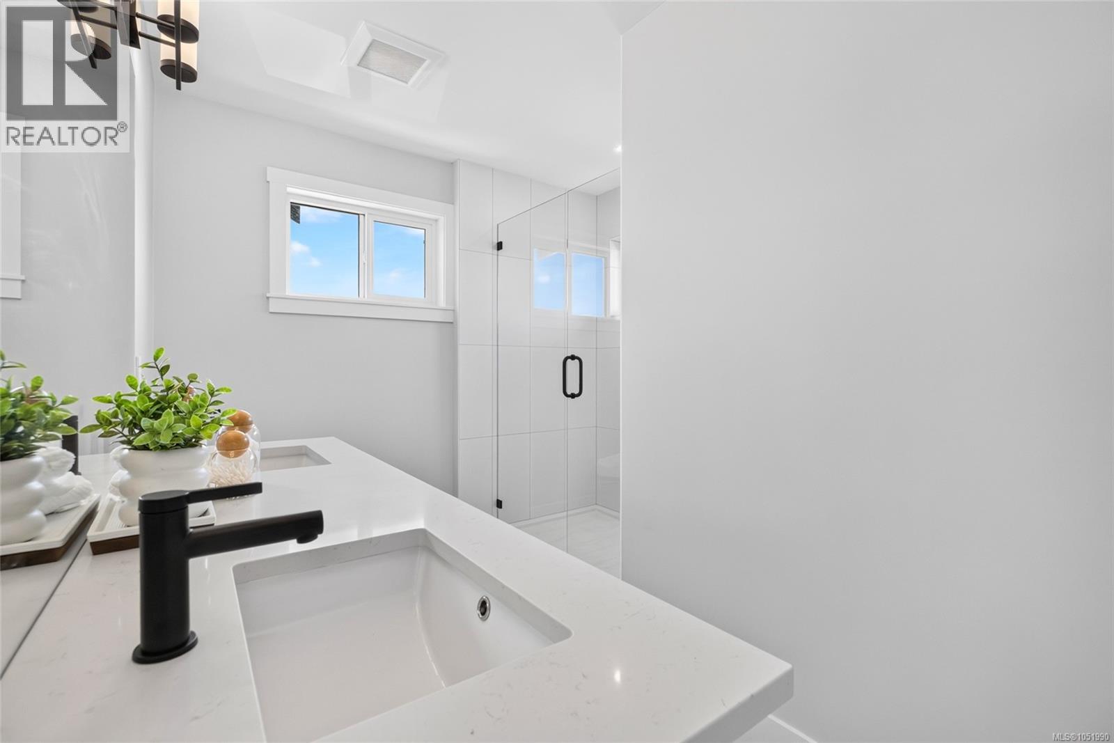 2022a Galerno Rd Property Photo 38
