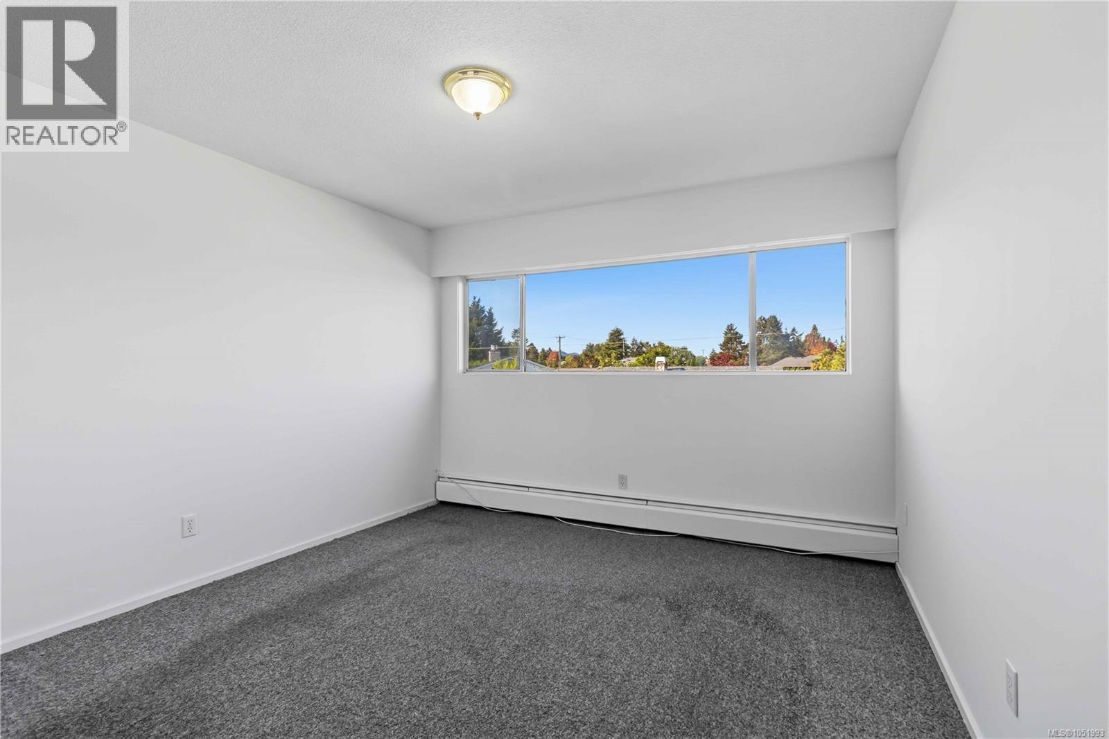 207 9560 Fifth St Property Photo 11