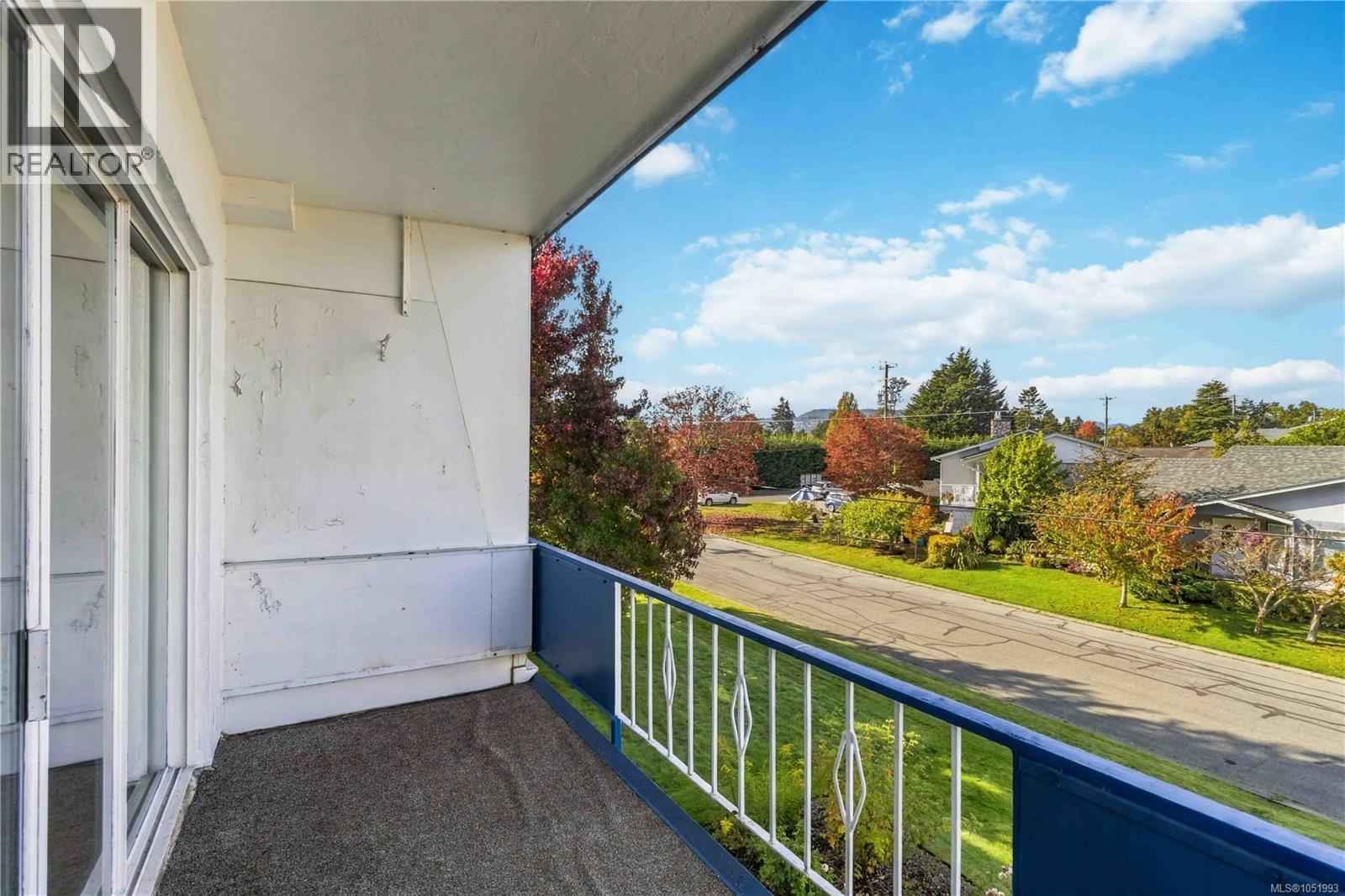 207 9560 Fifth St Property Photo 17