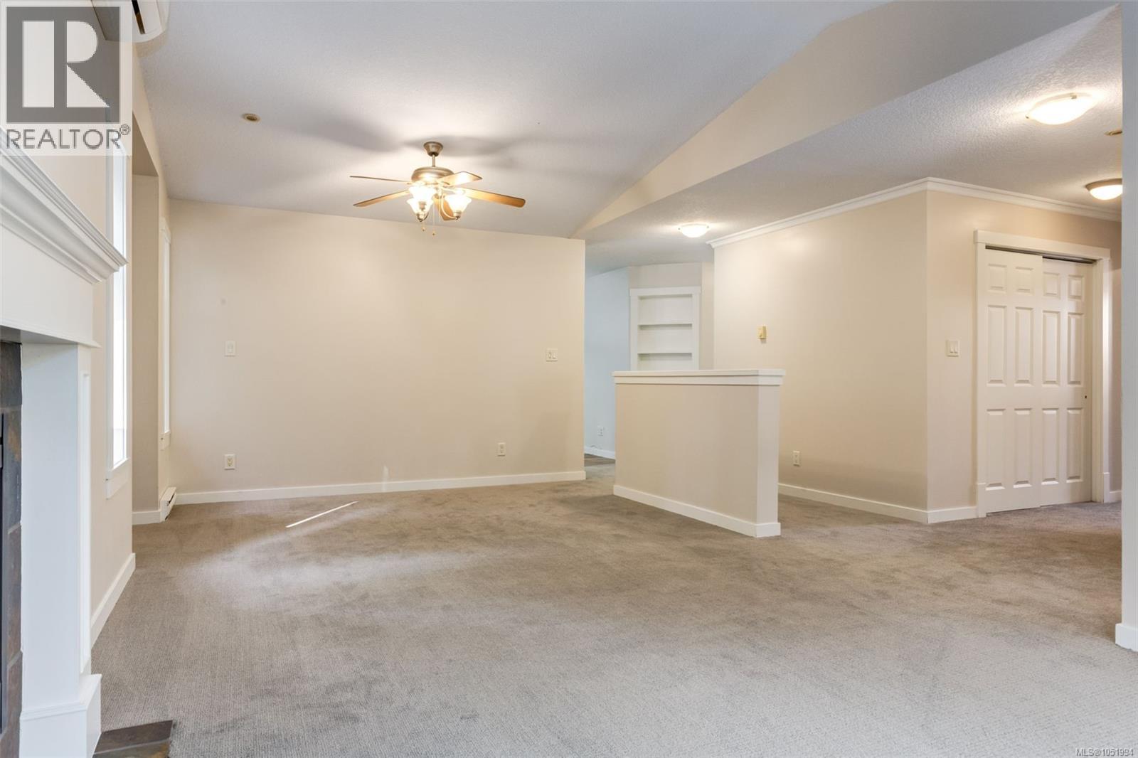821 Park Ave Property Photo 13