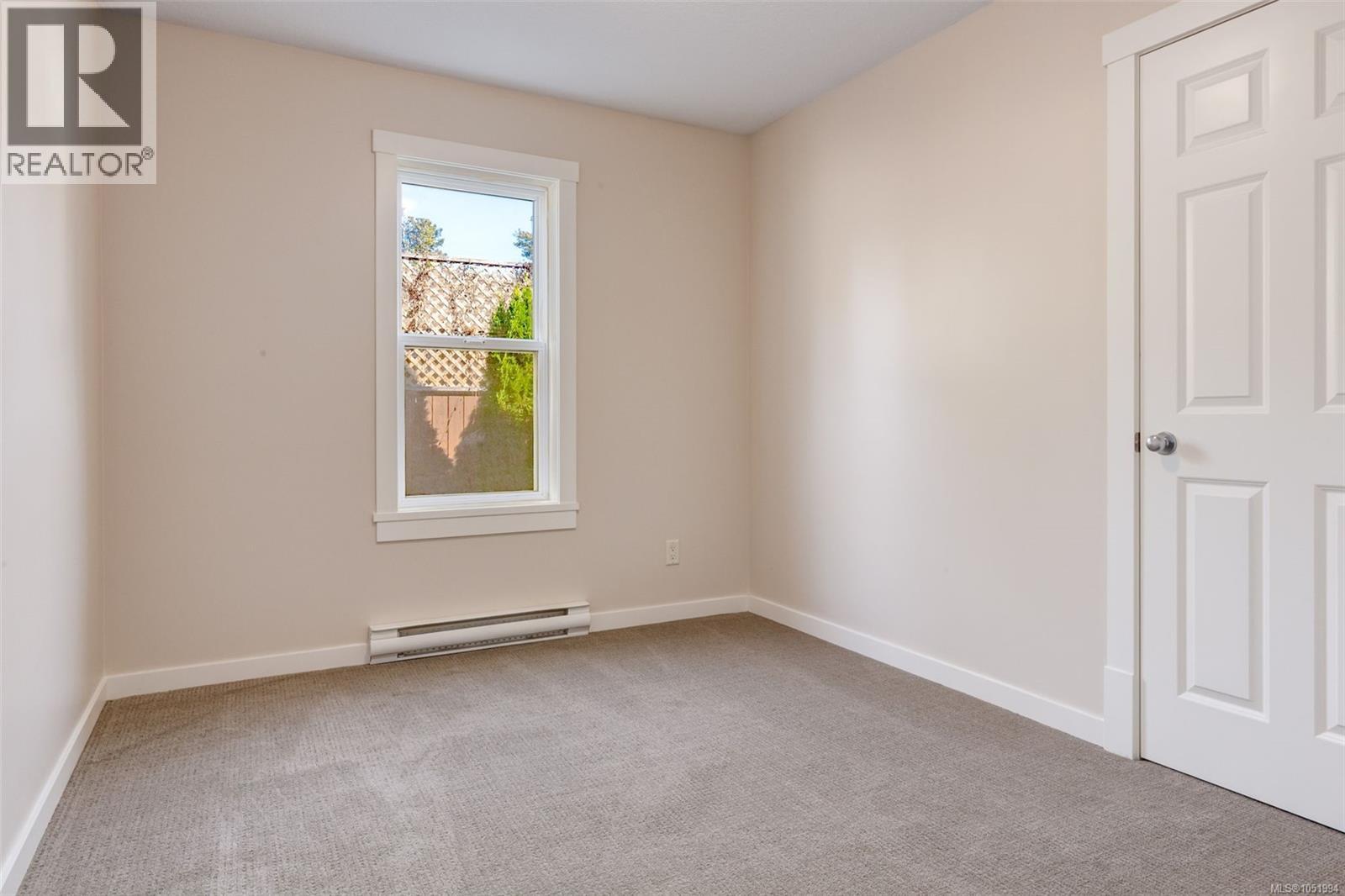 821 Park Ave Property Photo 30