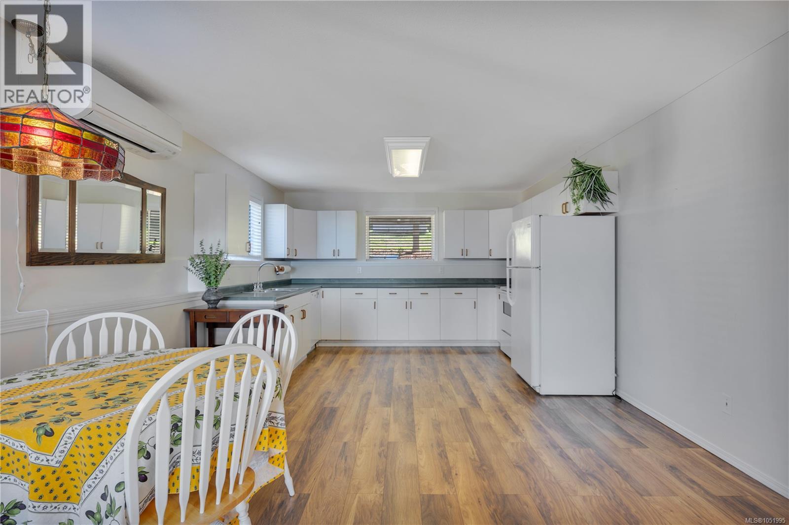 2145 Woodthrush Pl Property Photo 41