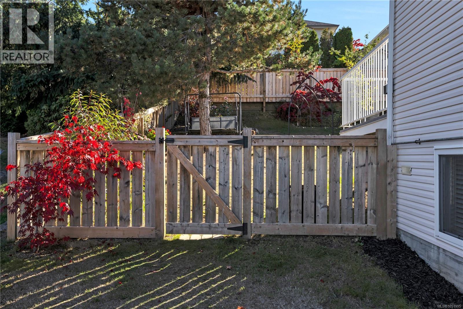 2145 Woodthrush Pl Property Photo 49