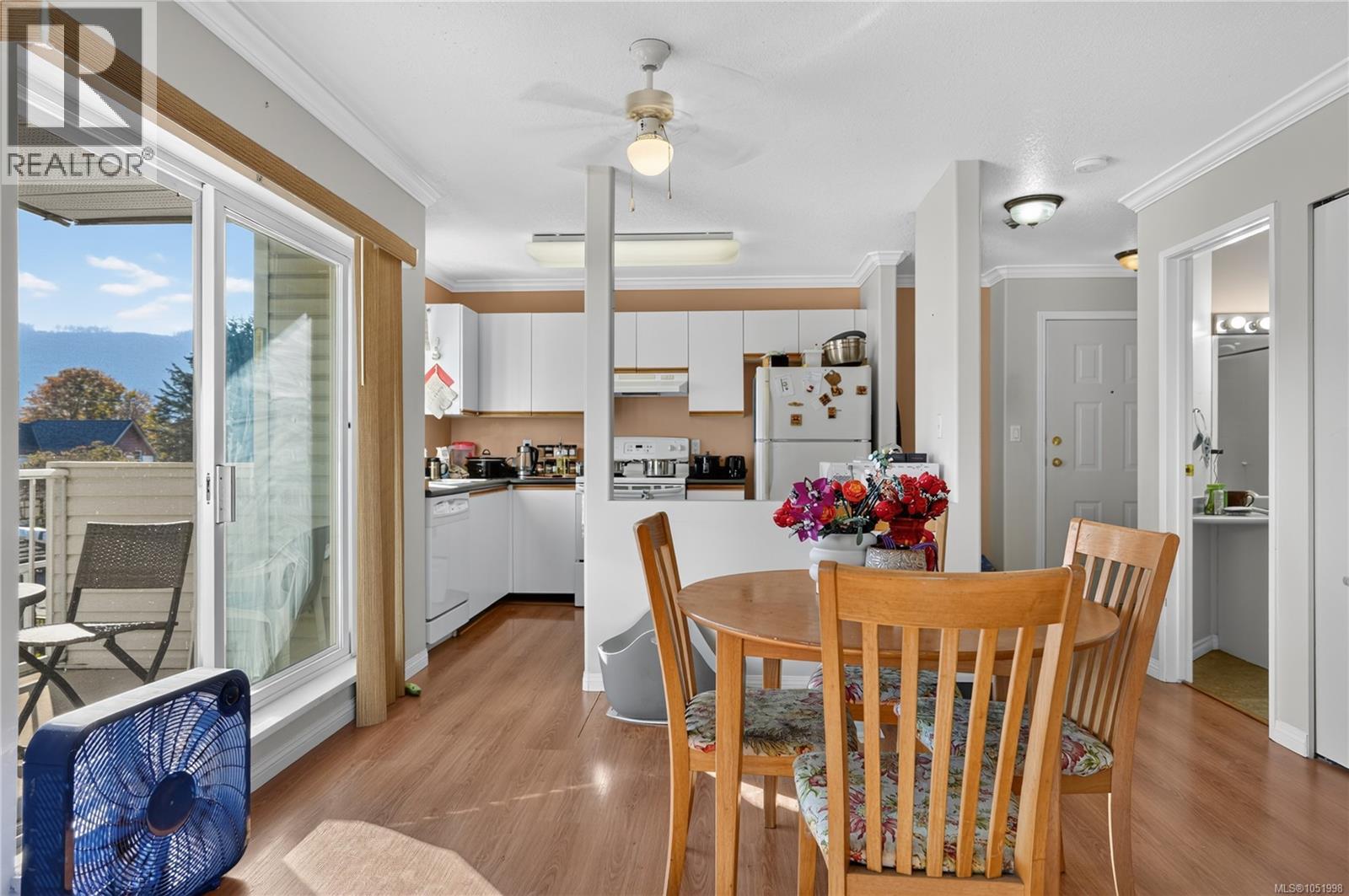 304 5170 Angus St Property Photo 19